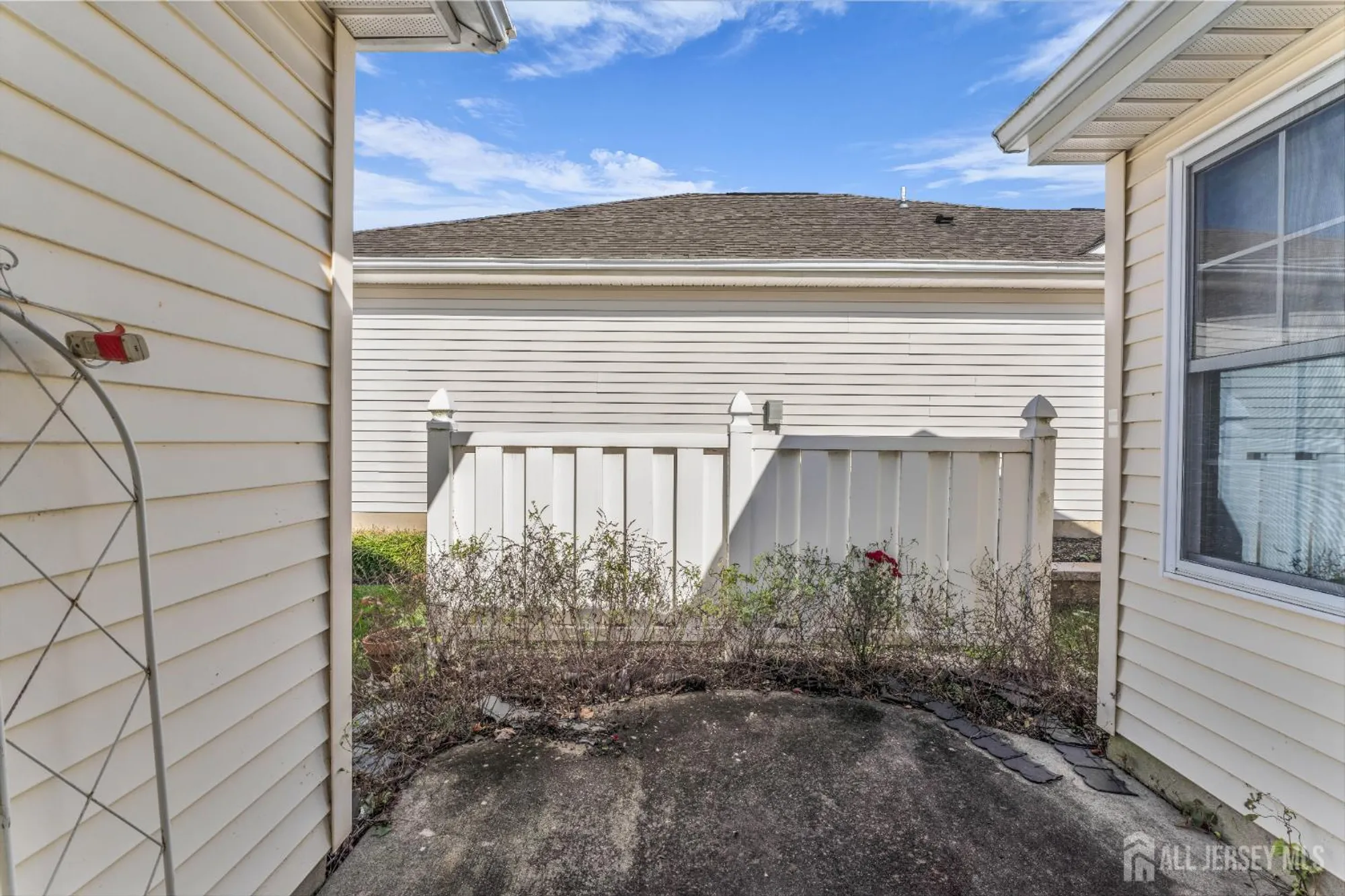 Property Slideshow image 11 of 20 | 264 nighthawk dr a, Monroe, NJ, 08831