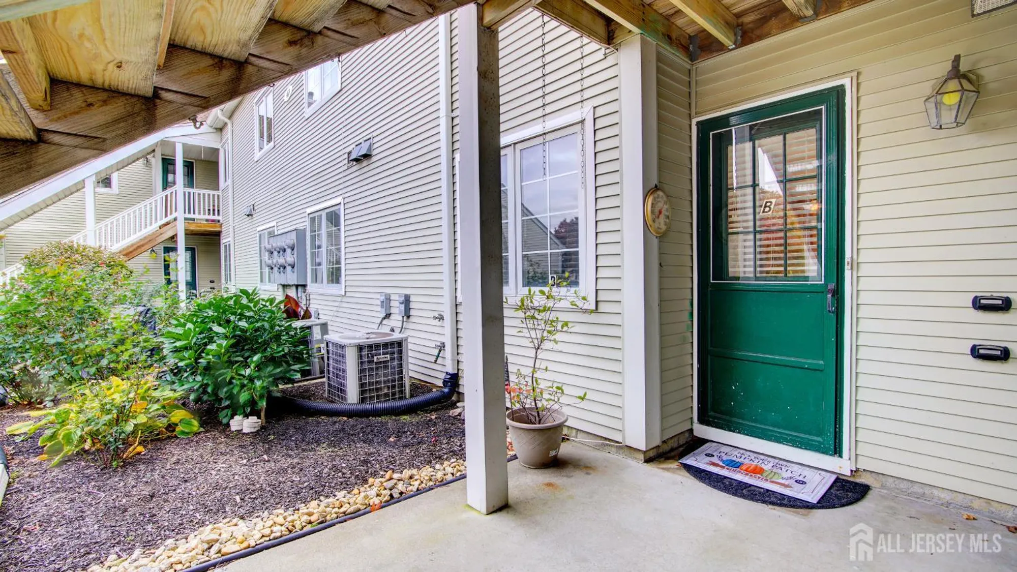 Property Slideshow image 25 of 33 | 40b rutland ln, Monroe, NJ, 08831