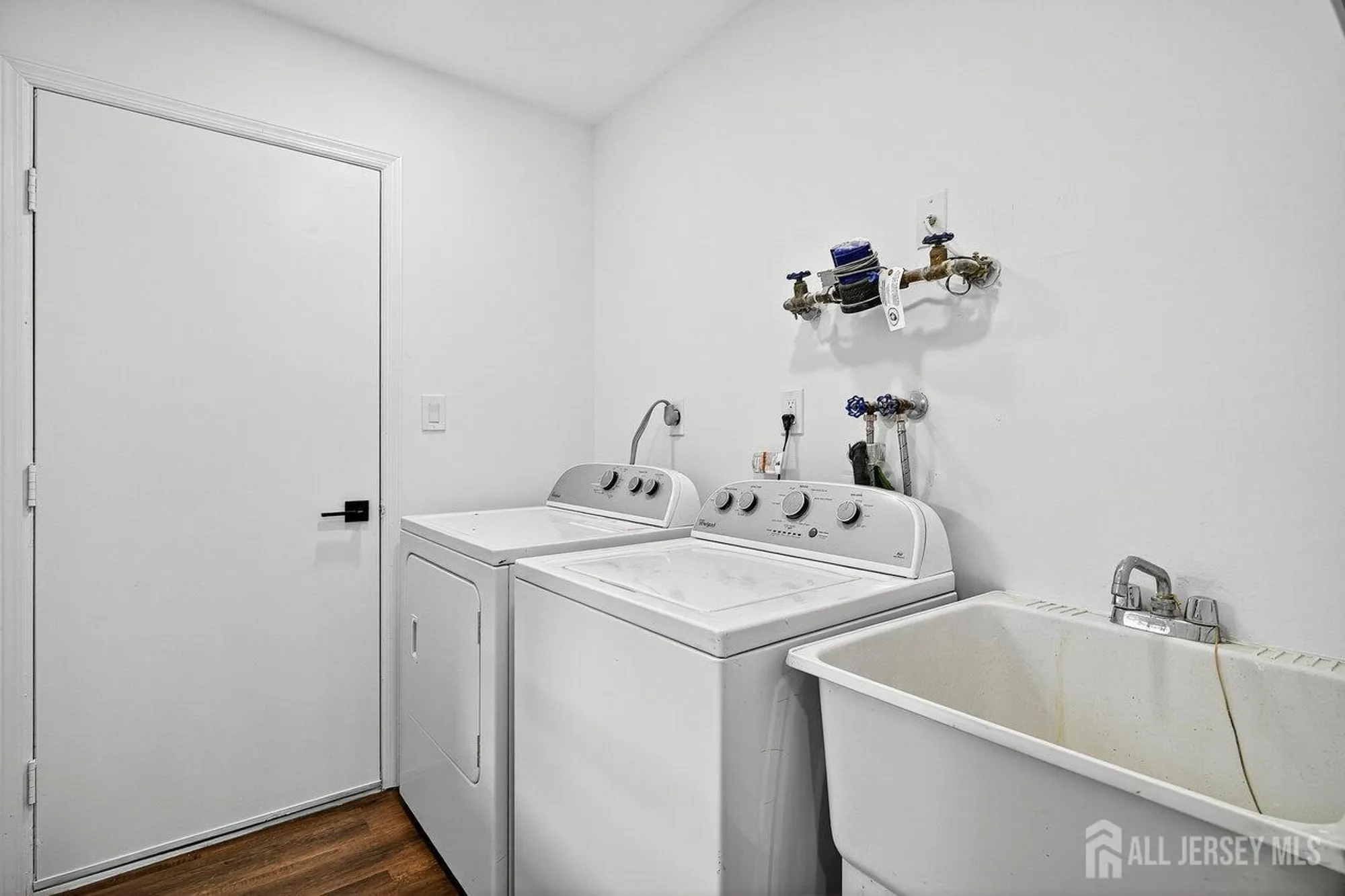 Property Slideshow image 38 of 42 | 57 yorkshire dr 57b, Monroe, NJ, 08831