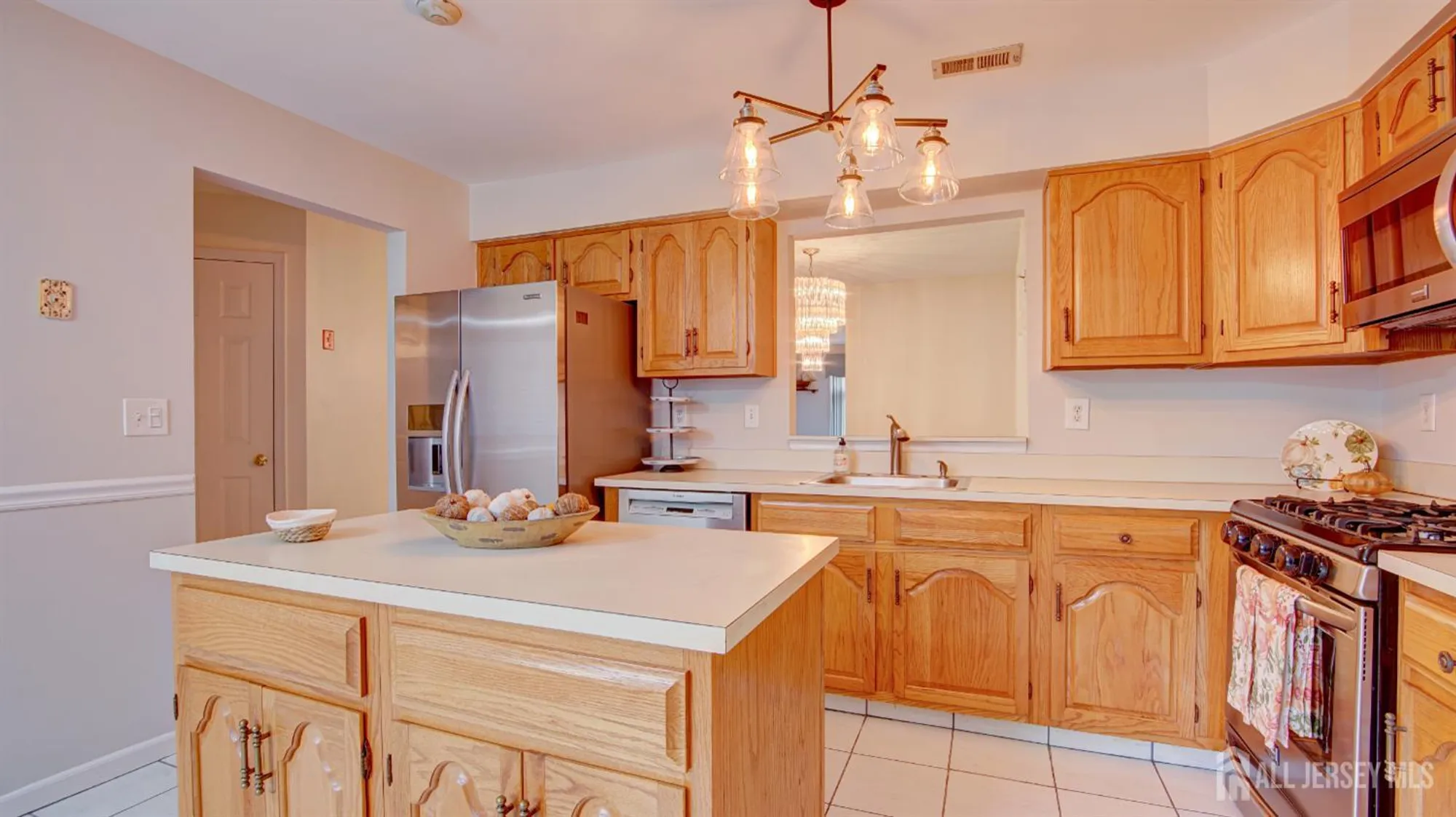 Property Slideshow image 3 of 33 | 40b rutland ln, Monroe, NJ, 08831