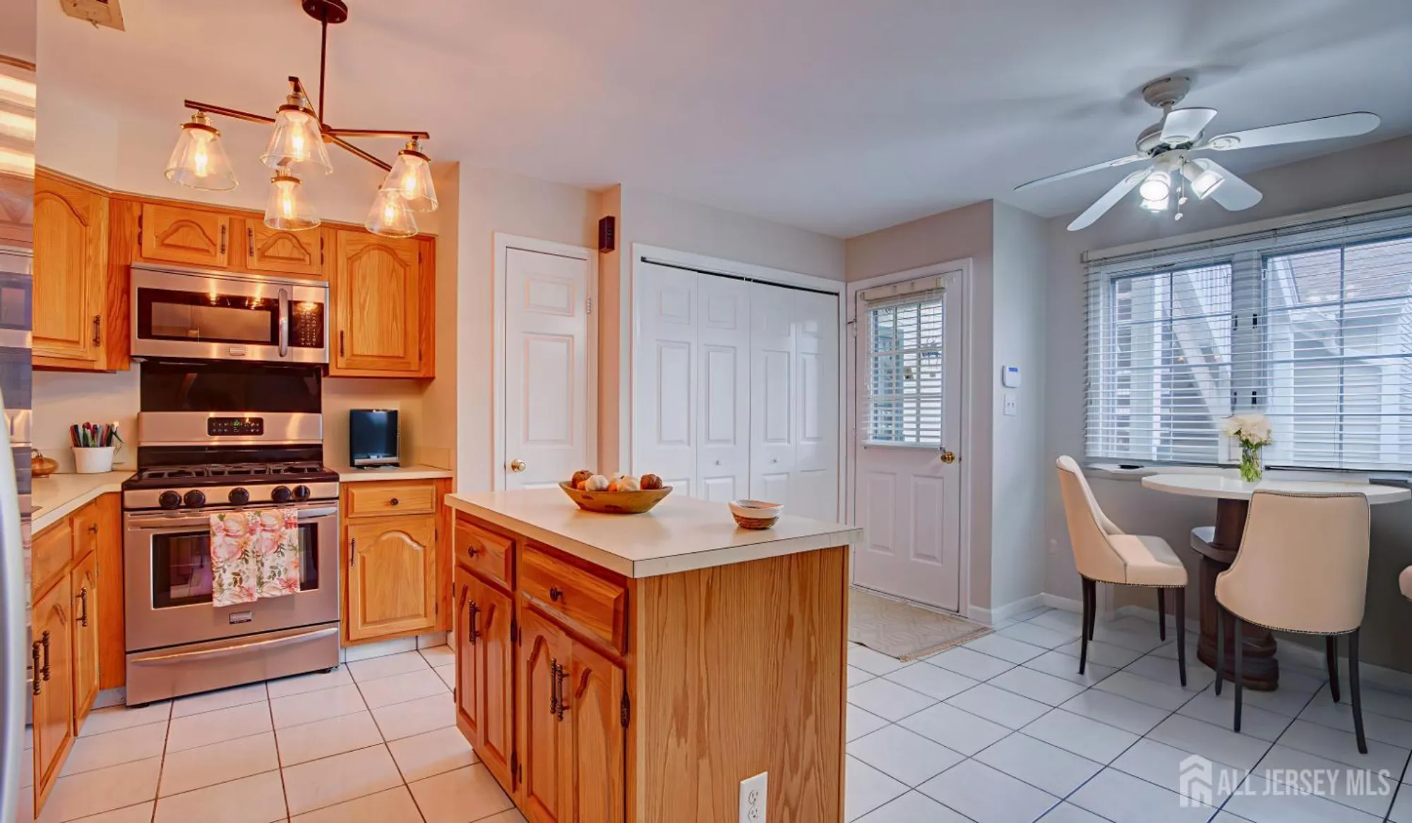 Property Slideshow image 28 of 33 | 40b rutland ln, Monroe, NJ, 08831