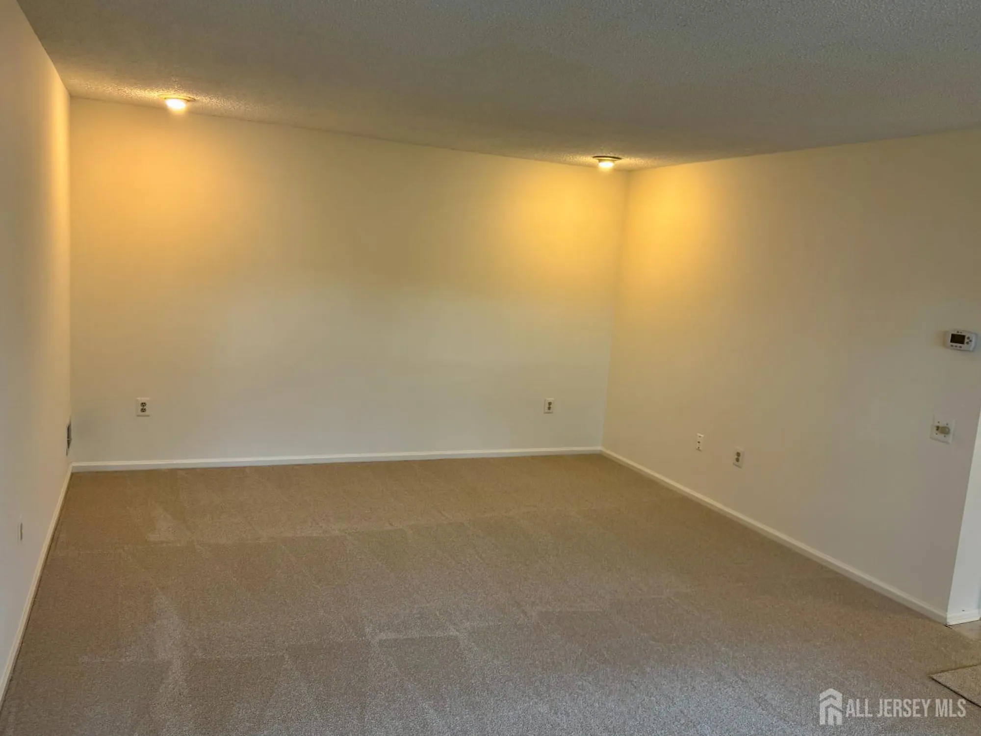 Property Slideshow image 18 of 29 | 277 nighthawk dr, Monroe, NJ, 08831