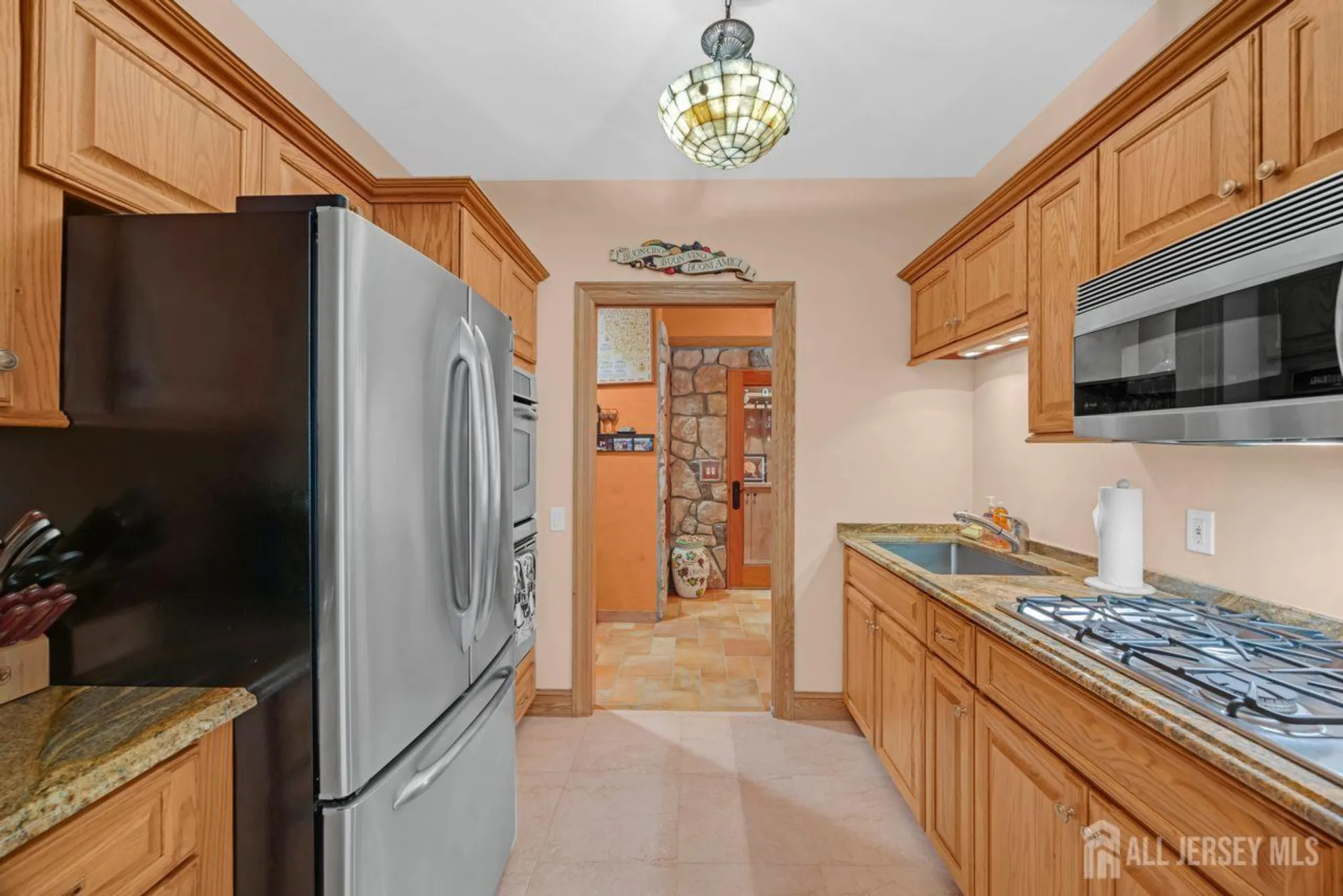 Property Slideshow image 41 of 51 | 468 crossfields ln, Somerset, NJ, 08873