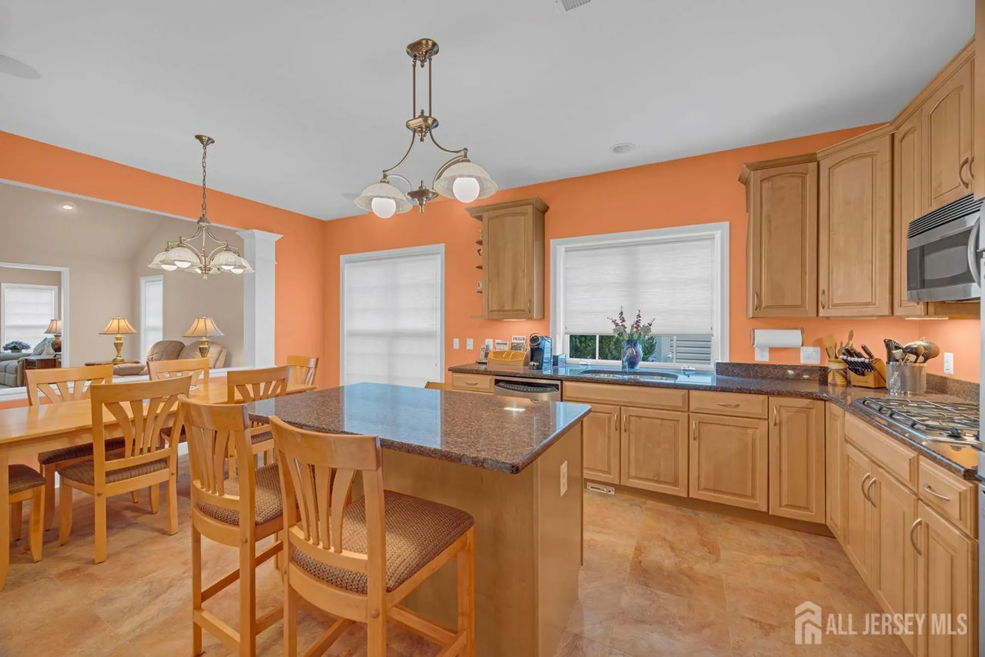 Property Slideshow image 8 of 51 | 468 crossfields ln, Somerset, NJ, 08873