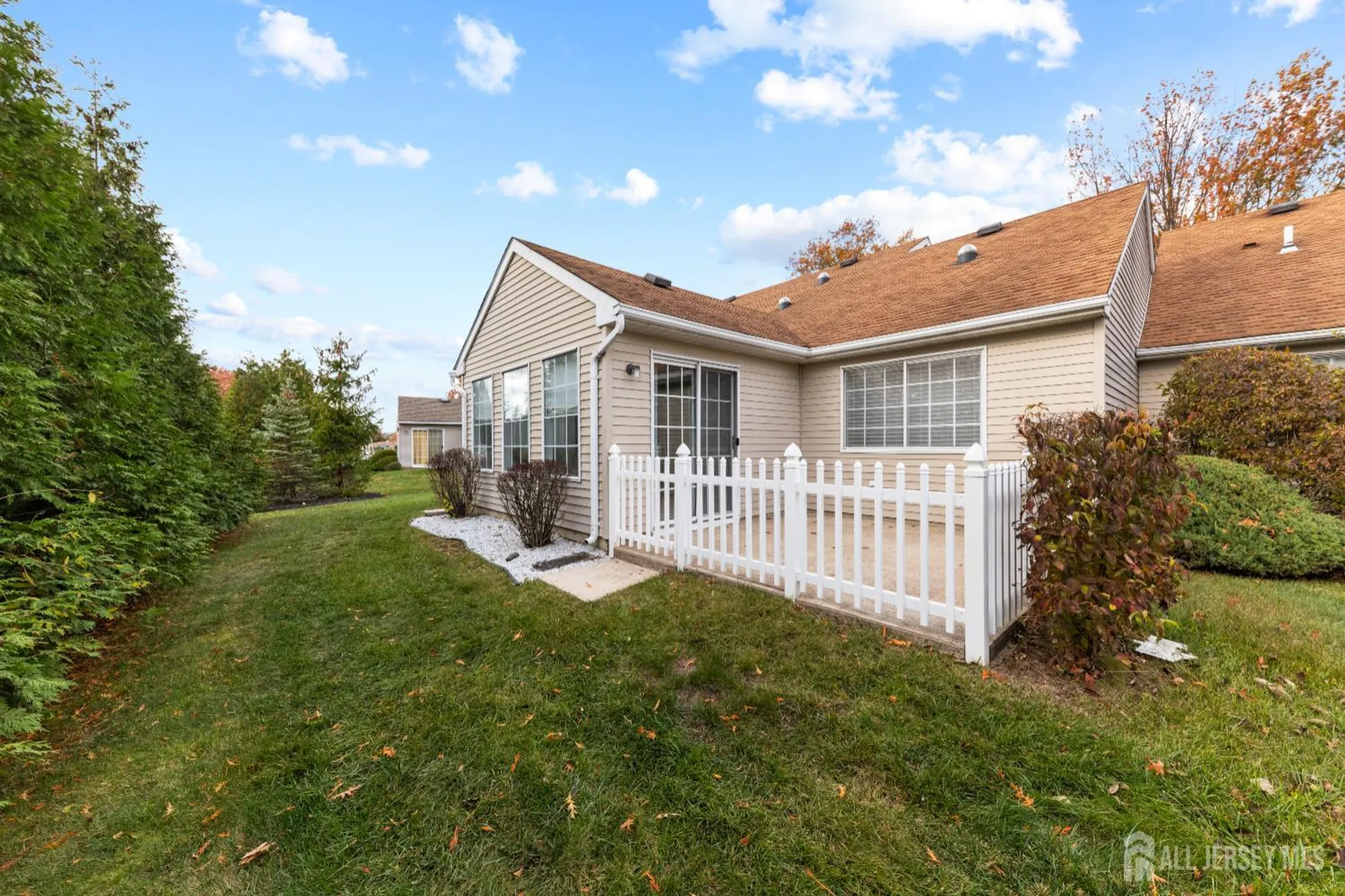 Property Slideshow image 27 of 29 | 835b vail rd, Monroe, NJ, 08831