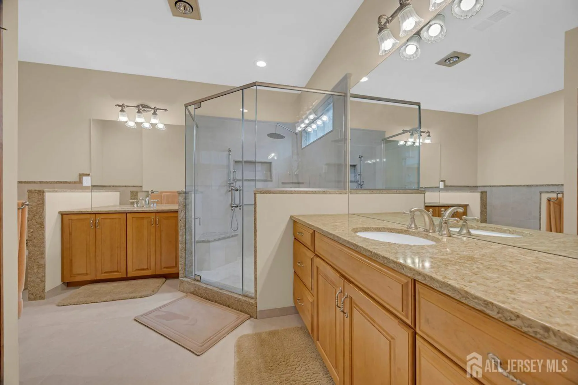 Property Slideshow image 25 of 51 | 468 crossfields ln, Somerset, NJ, 08873