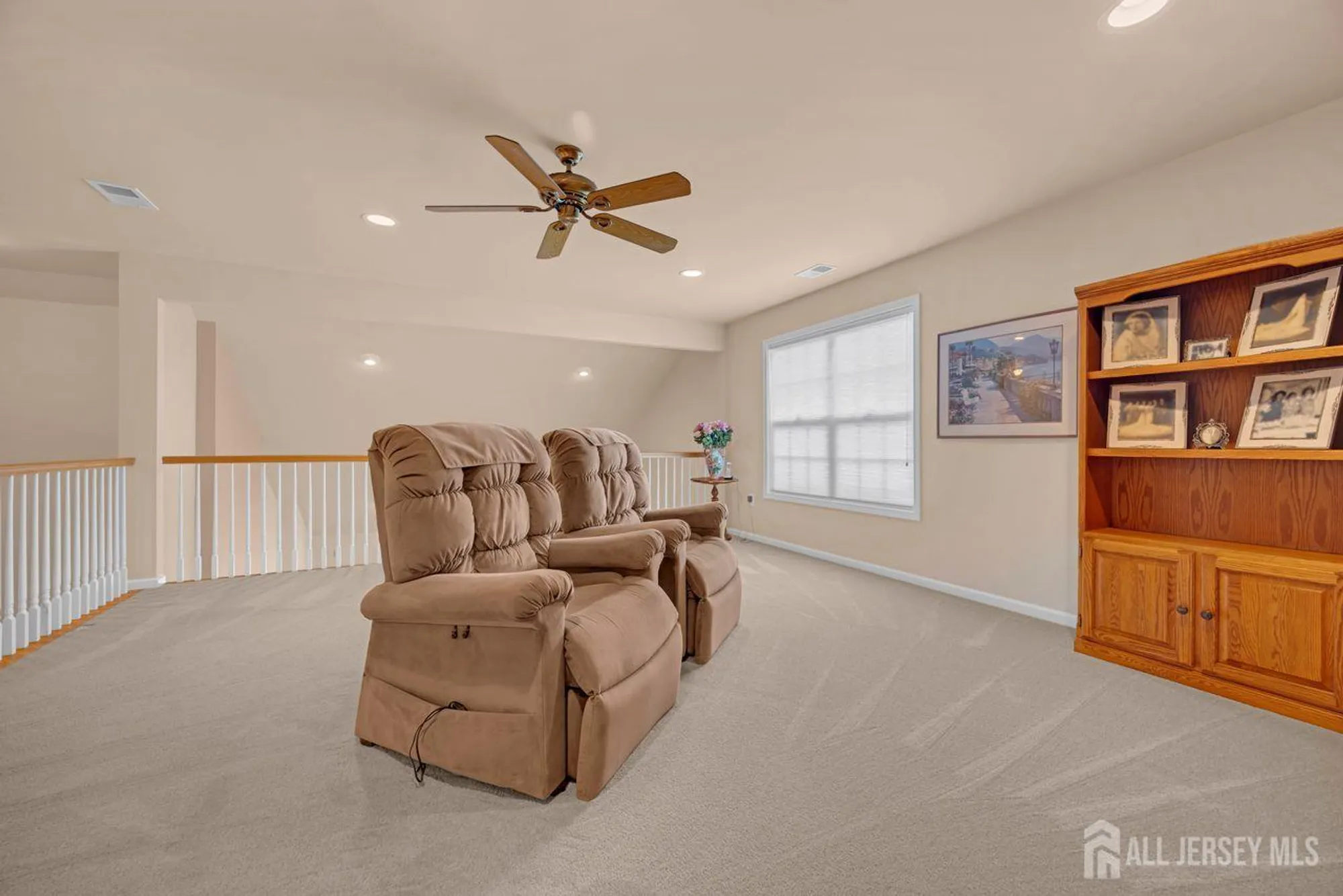 Property Slideshow image 27 of 51 | 468 crossfields ln, Somerset, NJ, 08873