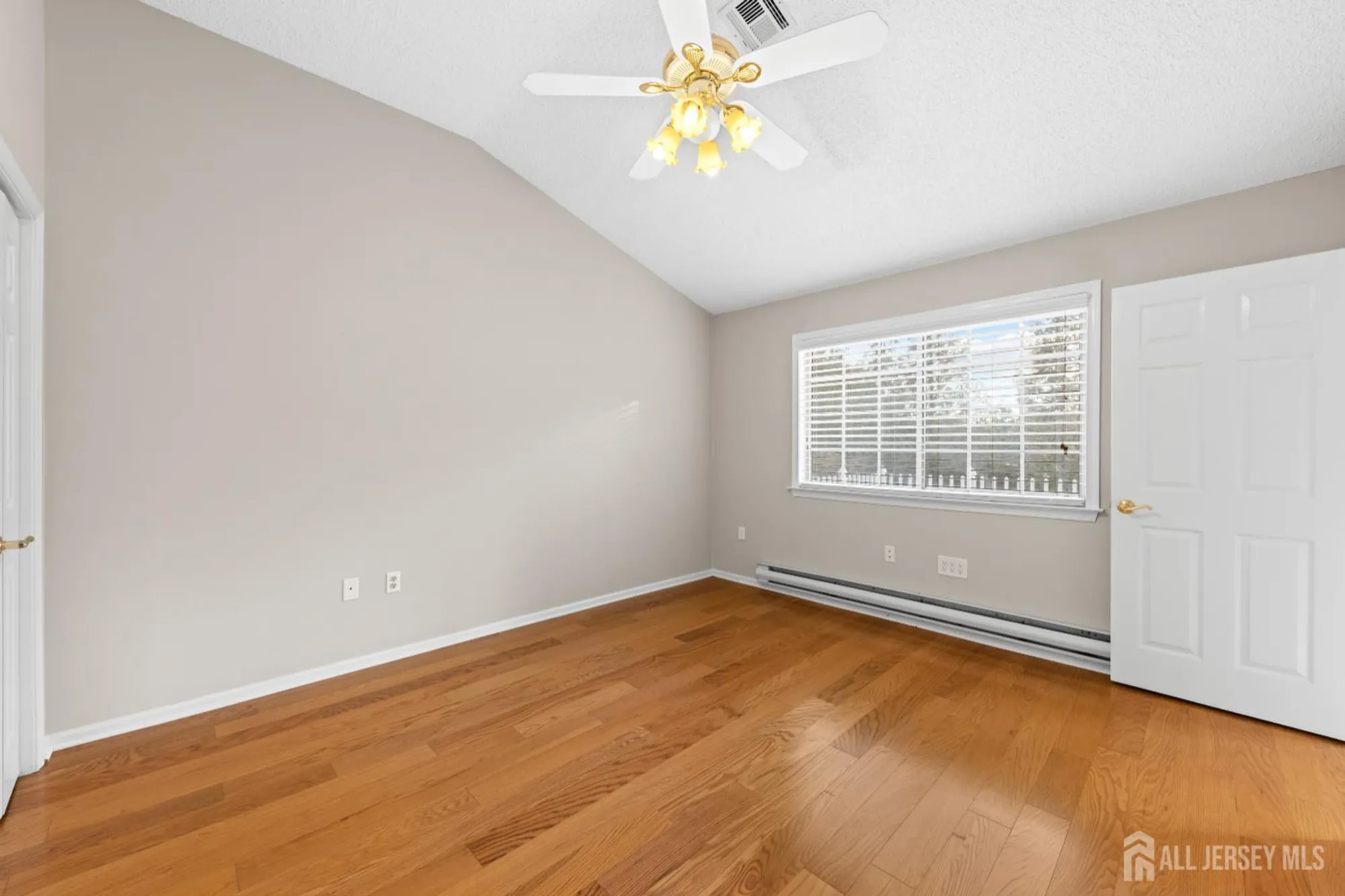 Property Slideshow image 22 of 29 | 835b vail rd, Monroe, NJ, 08831