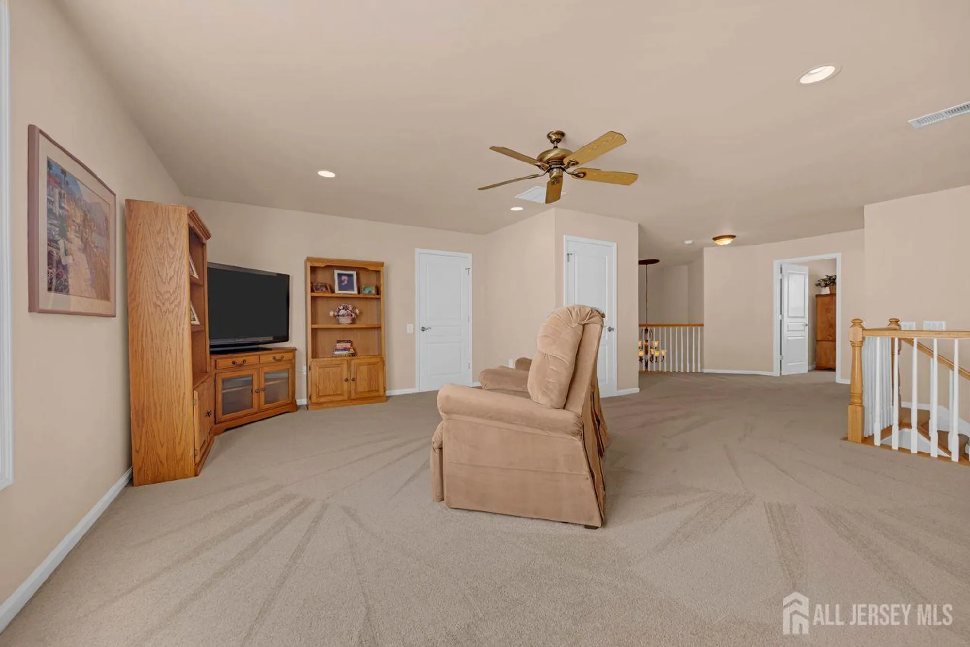 Property Slideshow image 29 of 51 | 468 crossfields ln, Somerset, NJ, 08873