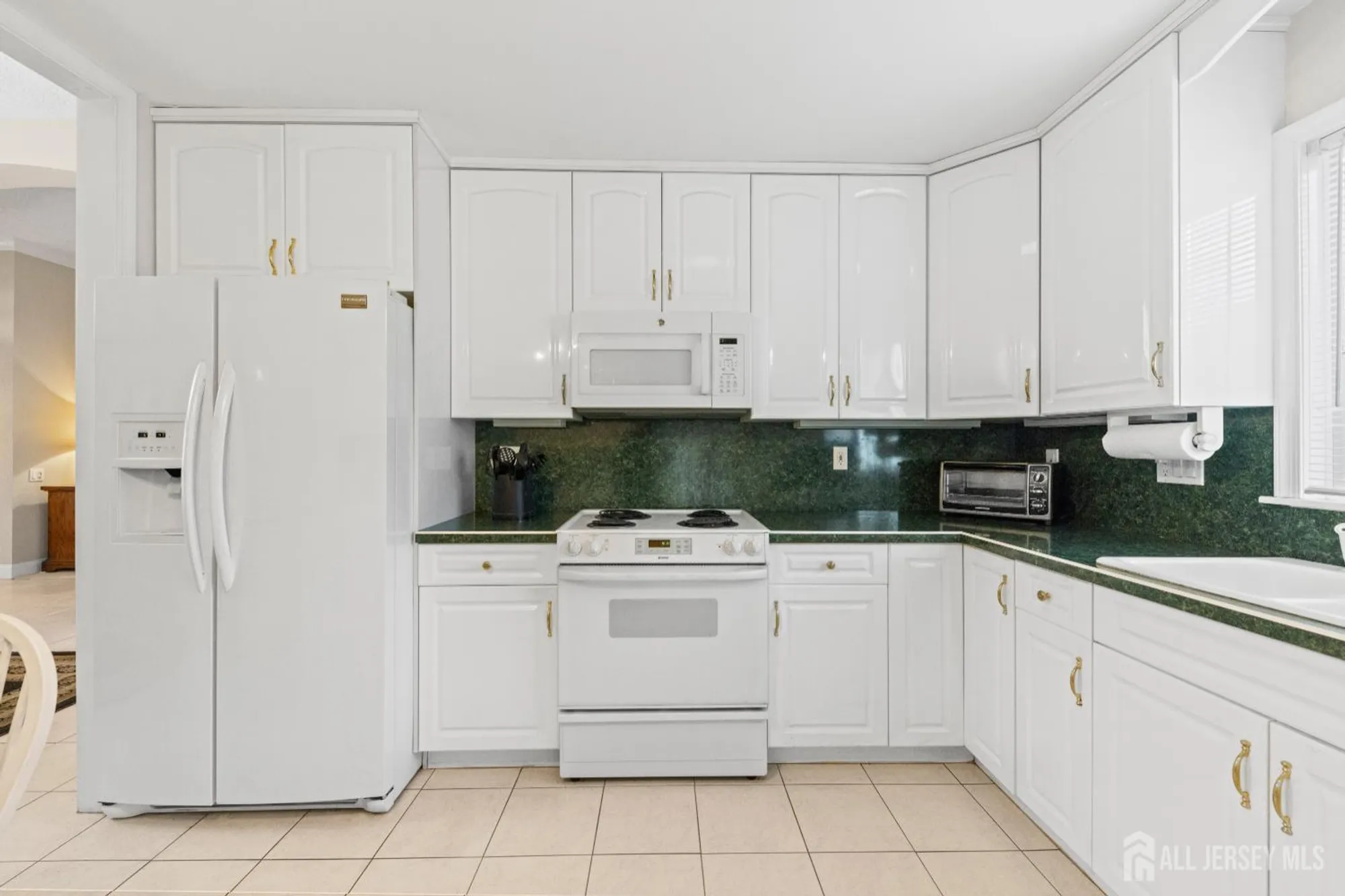 Property Slideshow image 11 of 29 | 835b vail rd, Monroe, NJ, 08831