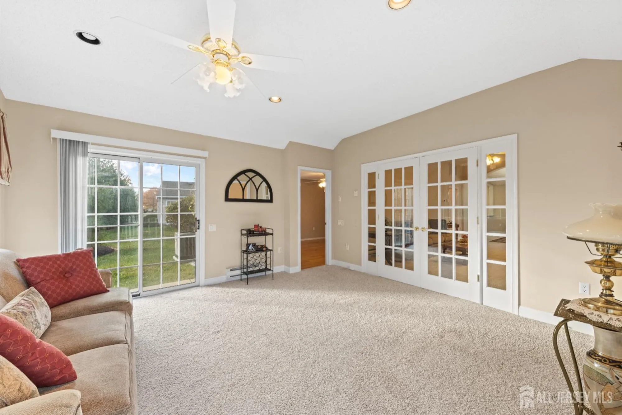 Property Slideshow image 18 of 29 | 835b vail rd, Monroe, NJ, 08831