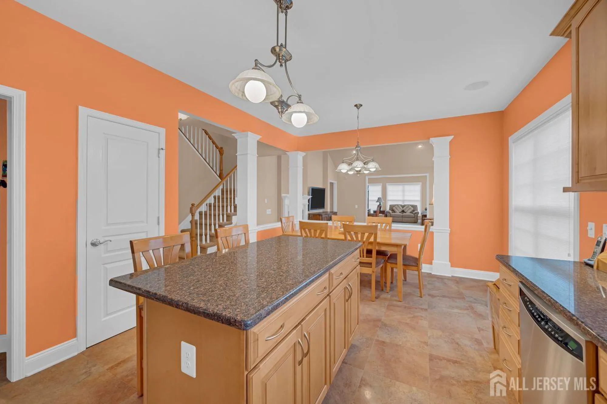 Property Slideshow image 10 of 51 | 468 crossfields ln, Somerset, NJ, 08873