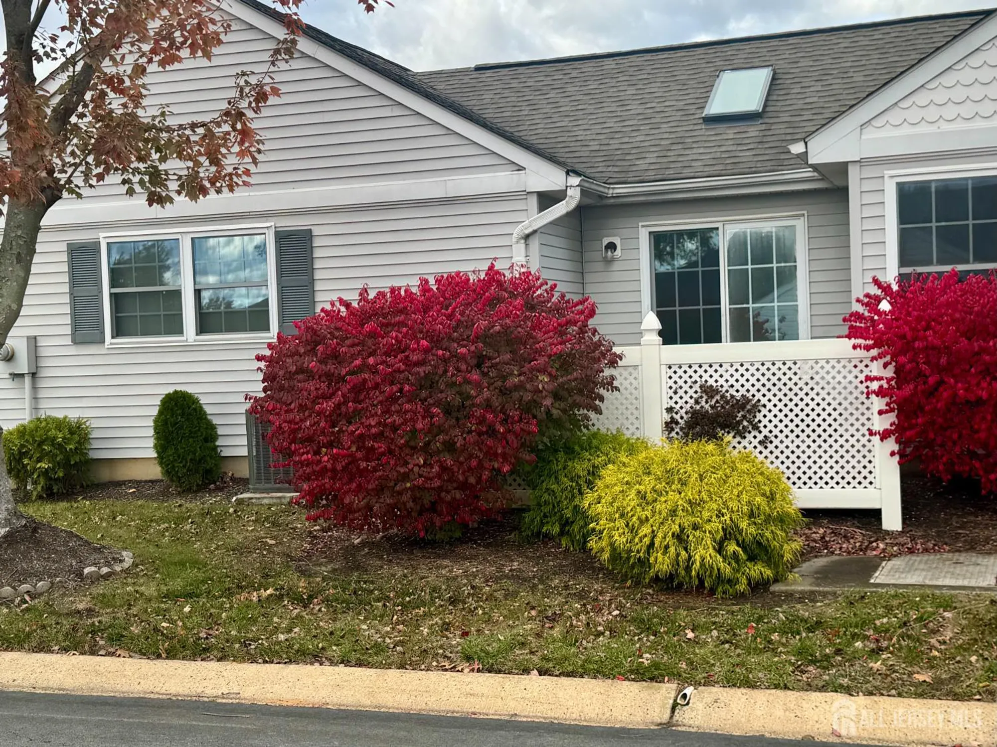 Property Slideshow image 28 of 29 | 277 nighthawk dr, Monroe, NJ, 08831