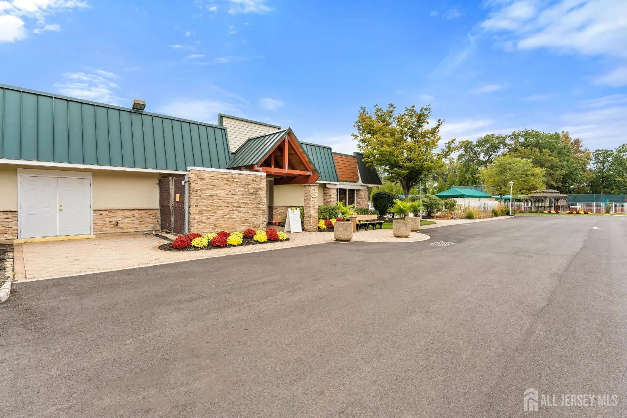 Property Slideshow image 33 of 40 | 83 banyan plz, Monroe, NJ, 08831