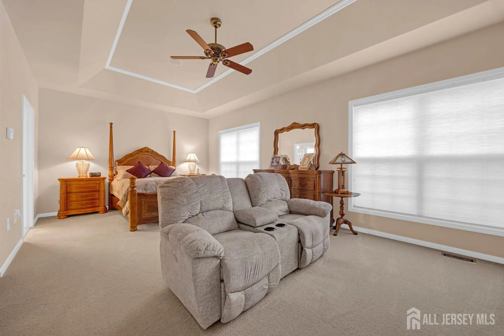 Property Slideshow image 24 of 51 | 468 crossfields ln, Somerset, NJ, 08873
