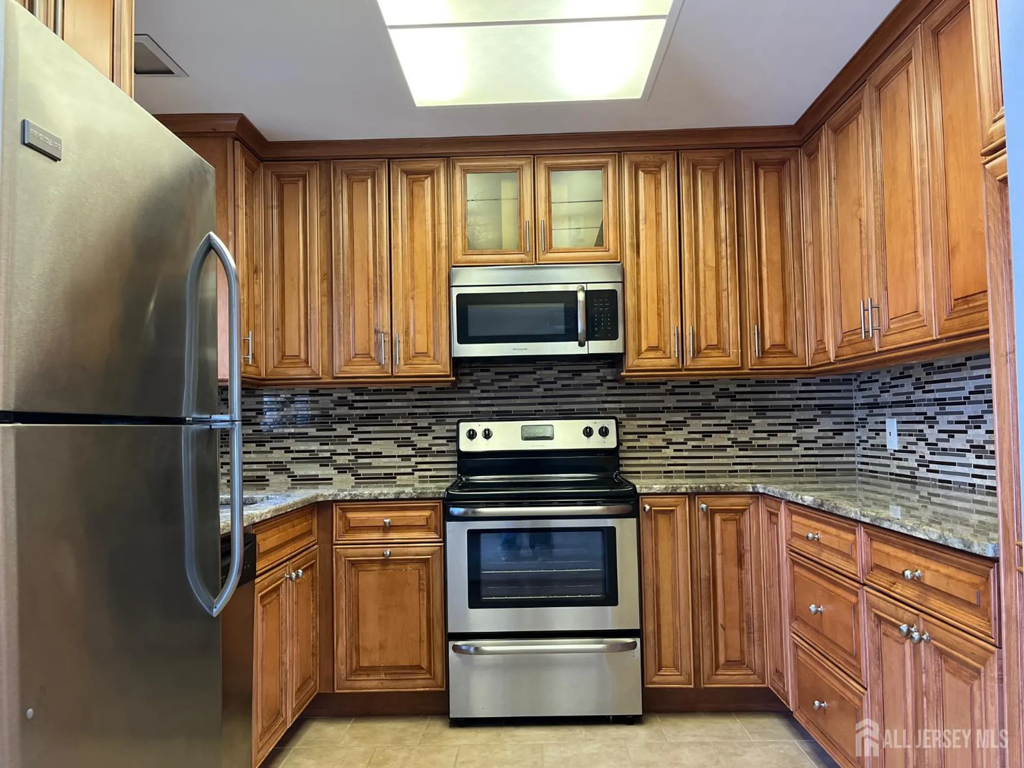 Property Slideshow image 12 of 17 | 333 newport way c, Monroe, NJ, 08831