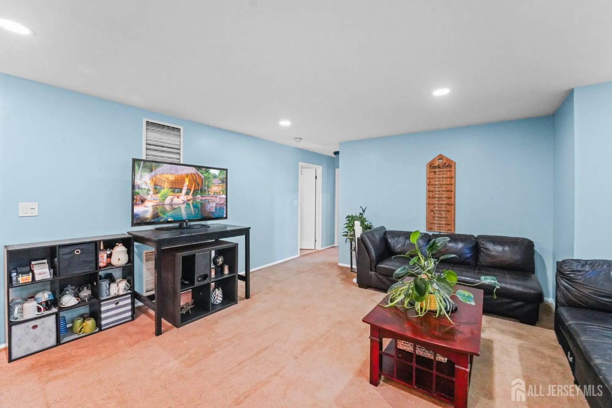 Property Slideshow image 4 of 12 | 279 hatfield ln, East Brunswick, NJ, 08816