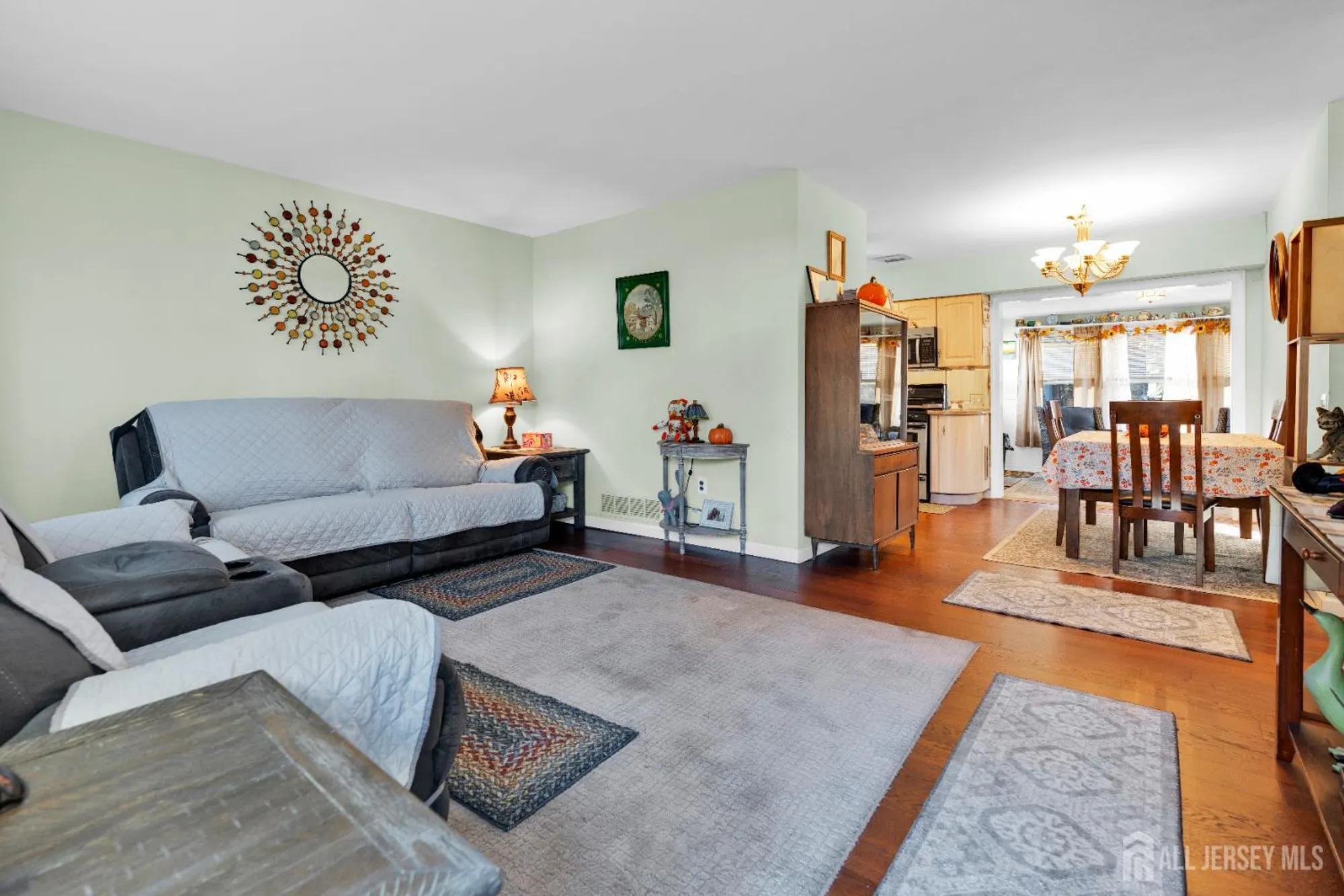 Property Slideshow image 18 of 22 | 48 haven dr, Old Bridge, NJ, 07747