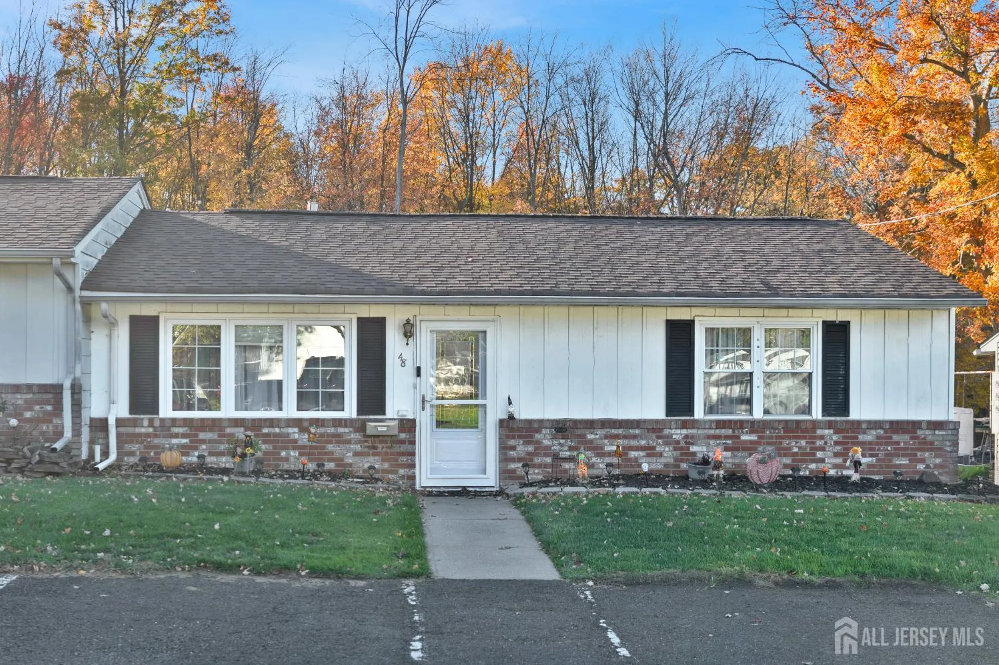 Property Slideshow image 1 of 22 | 48 haven dr, Old Bridge, NJ, 07747