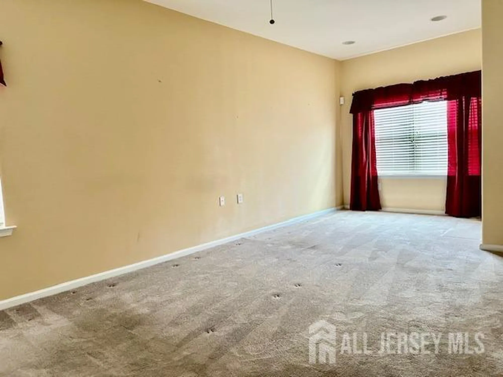 Property Slideshow image 18 of 39 | 11 sonoma st, Monroe, NJ, 08831