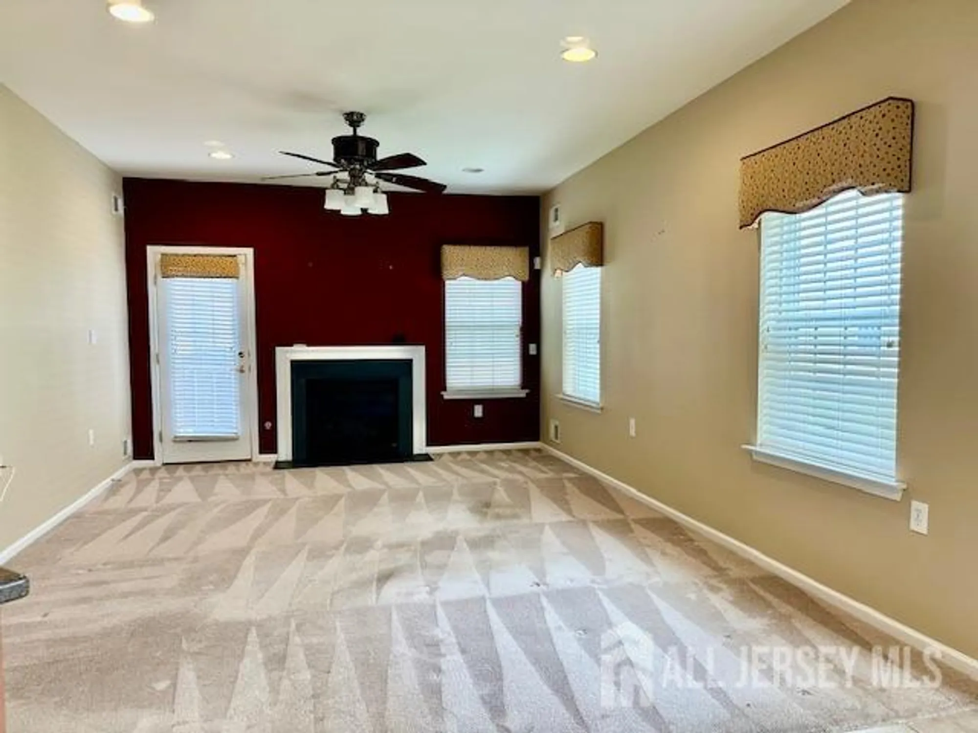 Property Slideshow image 16 of 39 | 11 sonoma st, Monroe, NJ, 08831