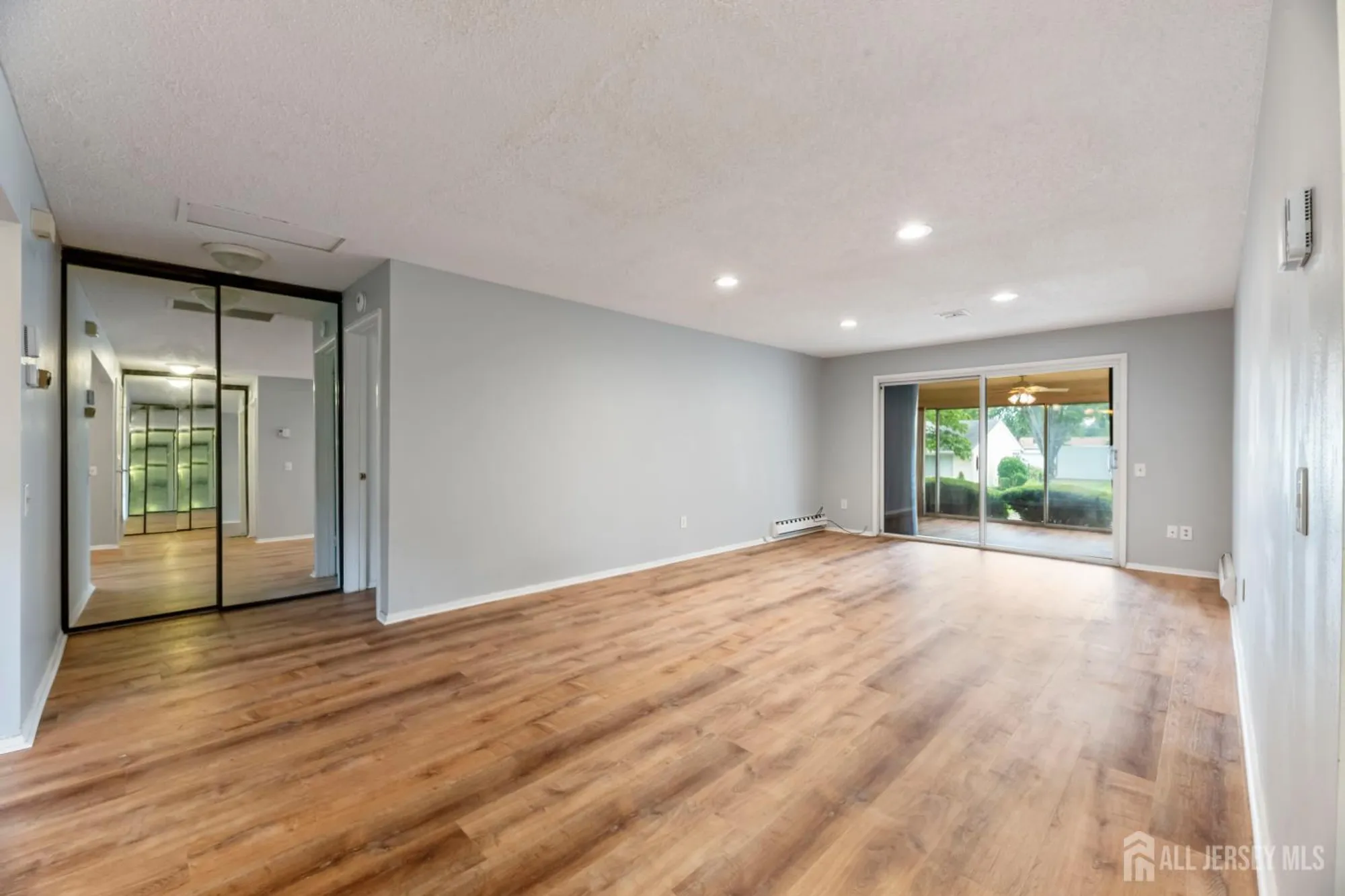 Property Slideshow image 4 of 22 | 166 laurel plz 166c, Monroe, NJ, 08831