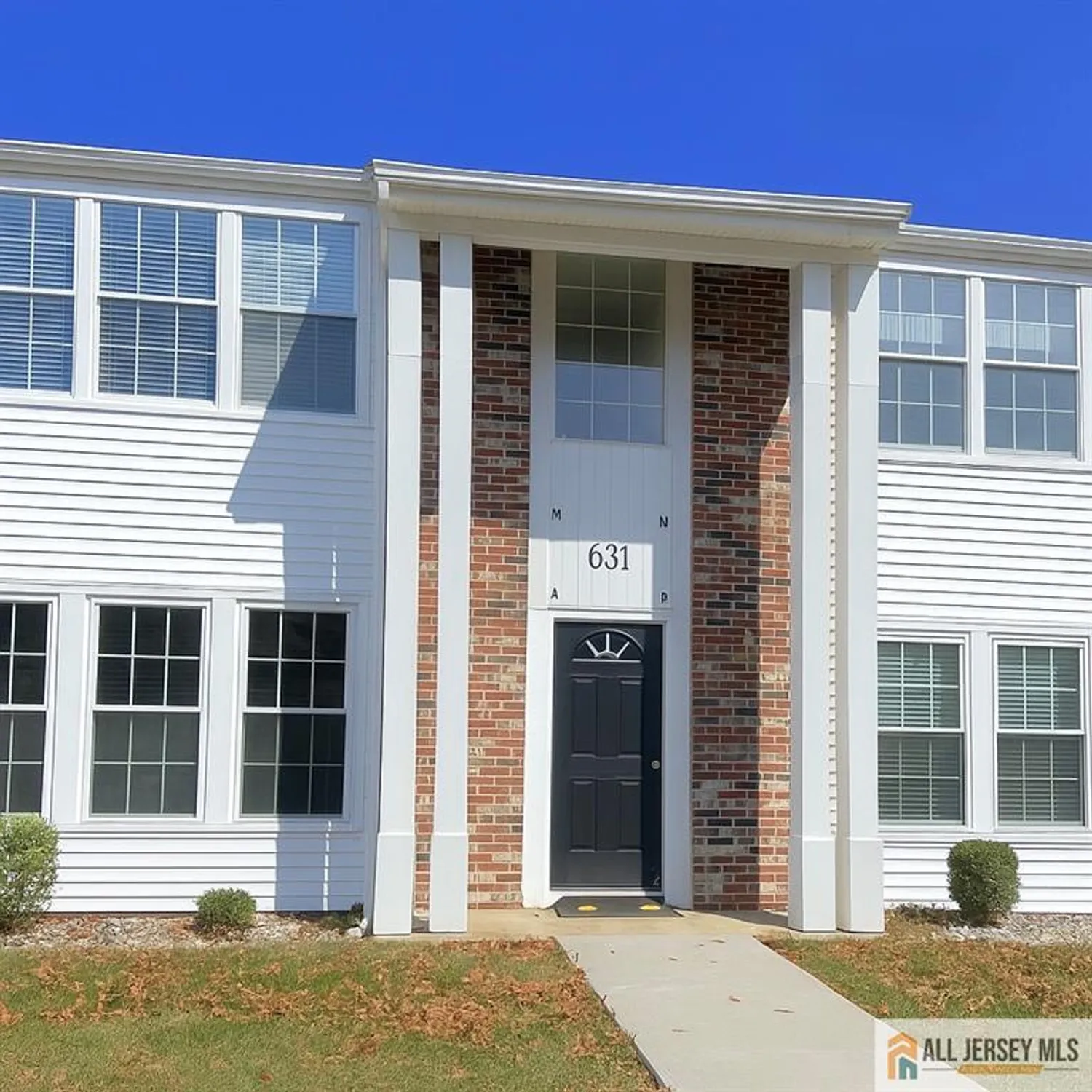 Property Slideshow image 11 of 11 | 631 madison dr b, Monroe, NJ, 08831