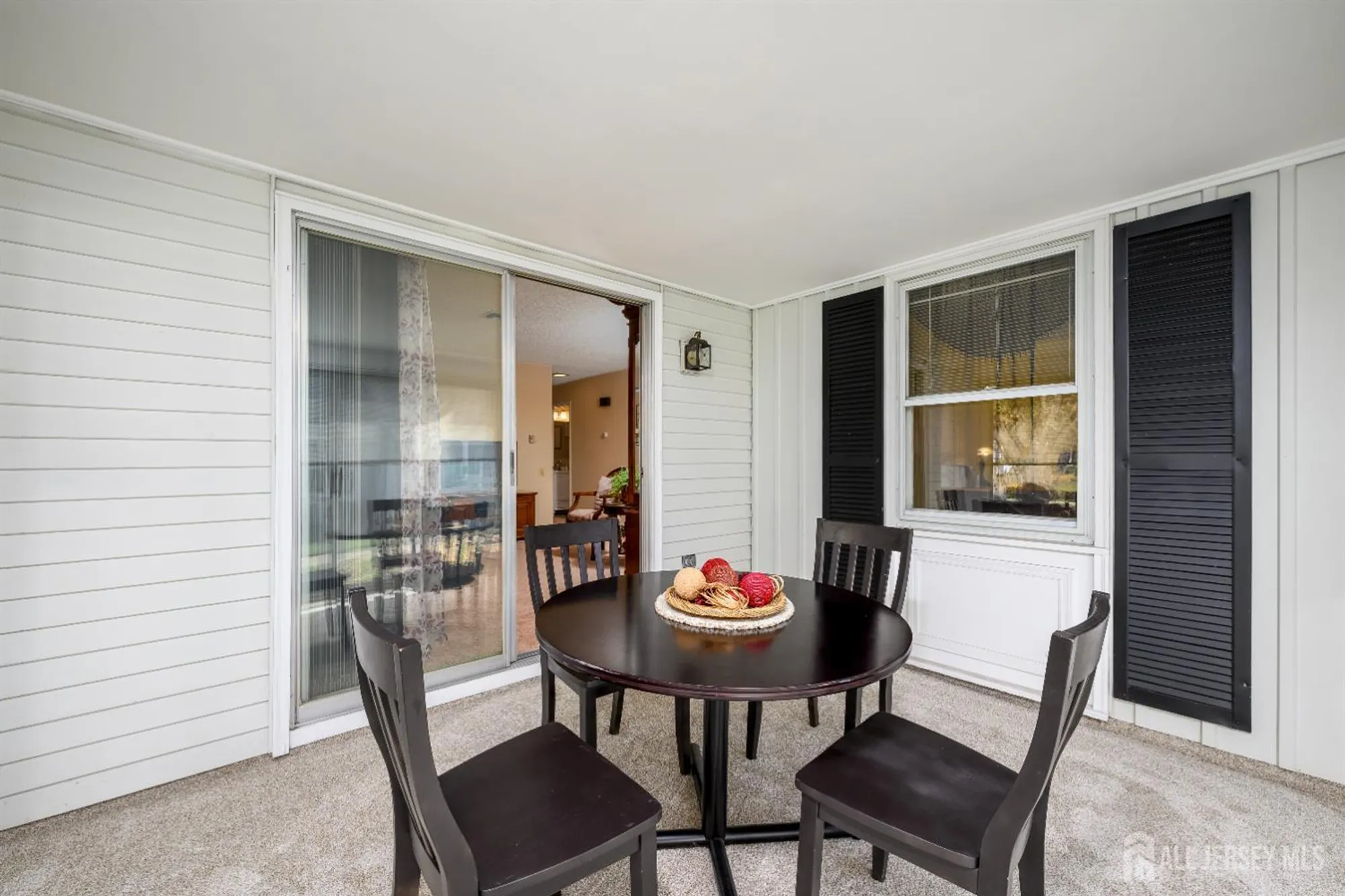 Property Slideshow image 6 of 24 | 251 mystic ln d, Jamesburg, NJ, 08831