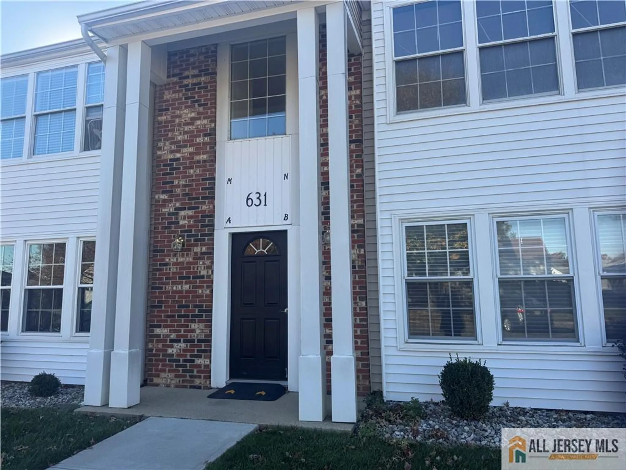 Property Slideshow image 1 of 11 | 631 madison dr b, Monroe, NJ, 08831