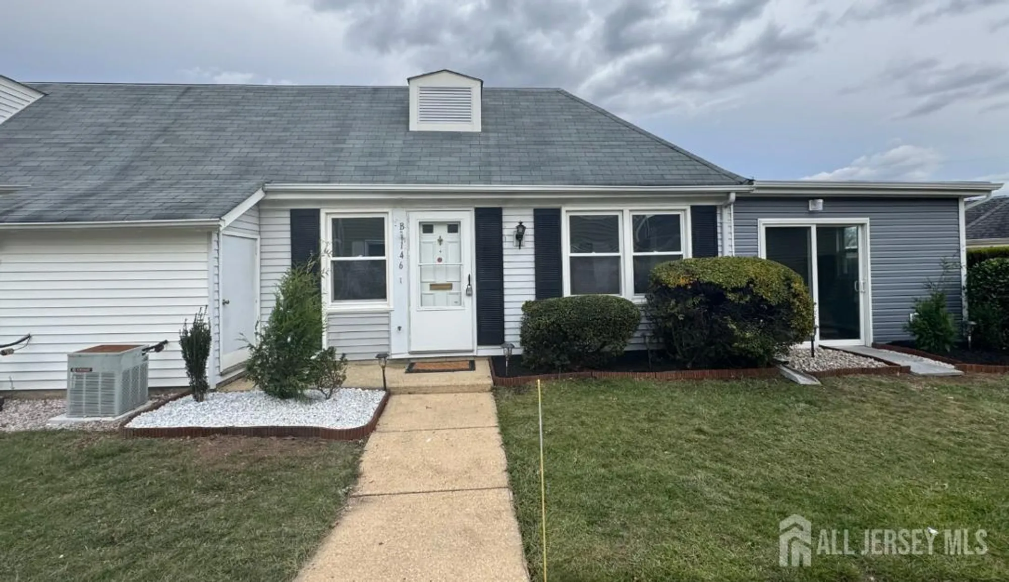 Property Slideshow image 1 of 46 | 146b old nassau rd, Monroe Township, NJ, 08831