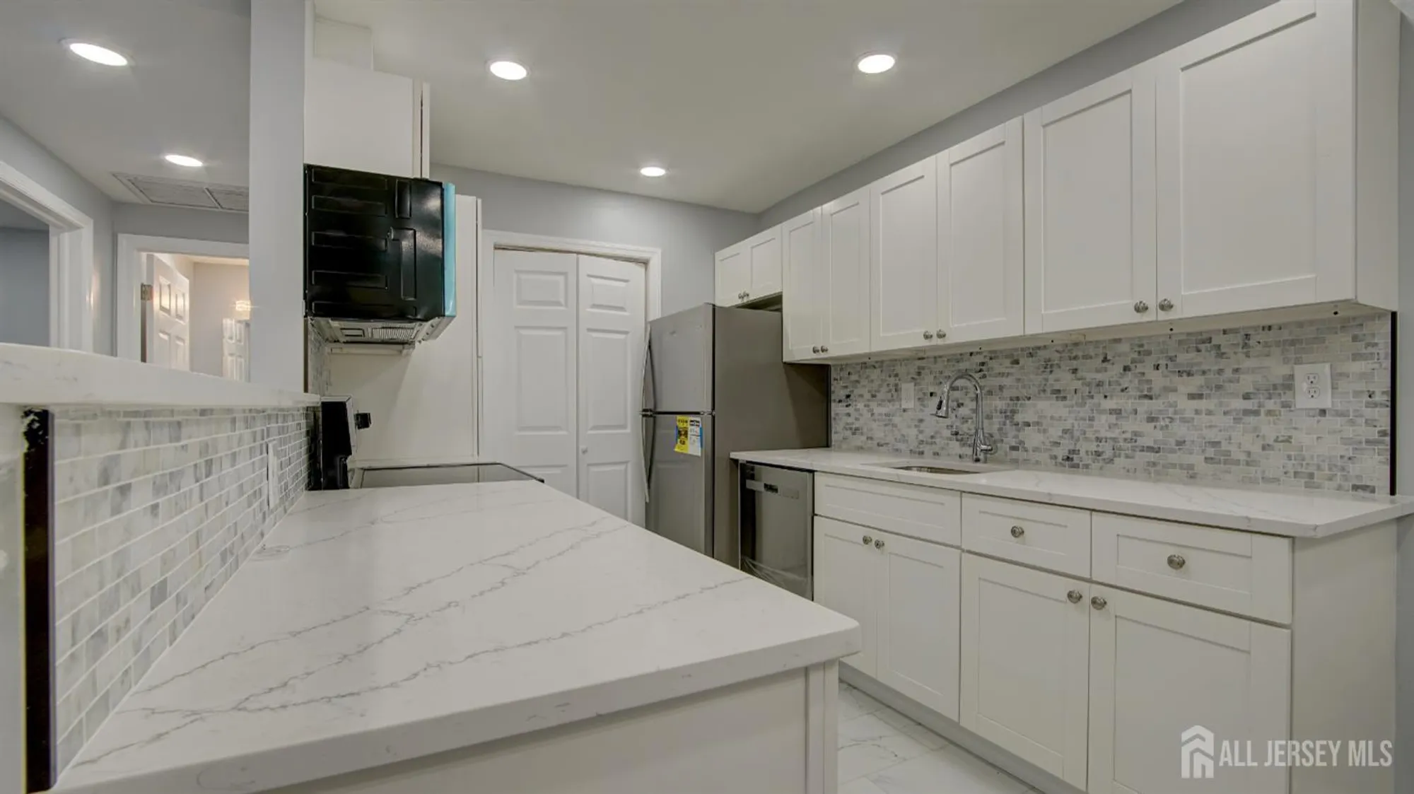 Property Slideshow image 12 of 46 | 146b old nassau rd, Monroe Township, NJ, 08831