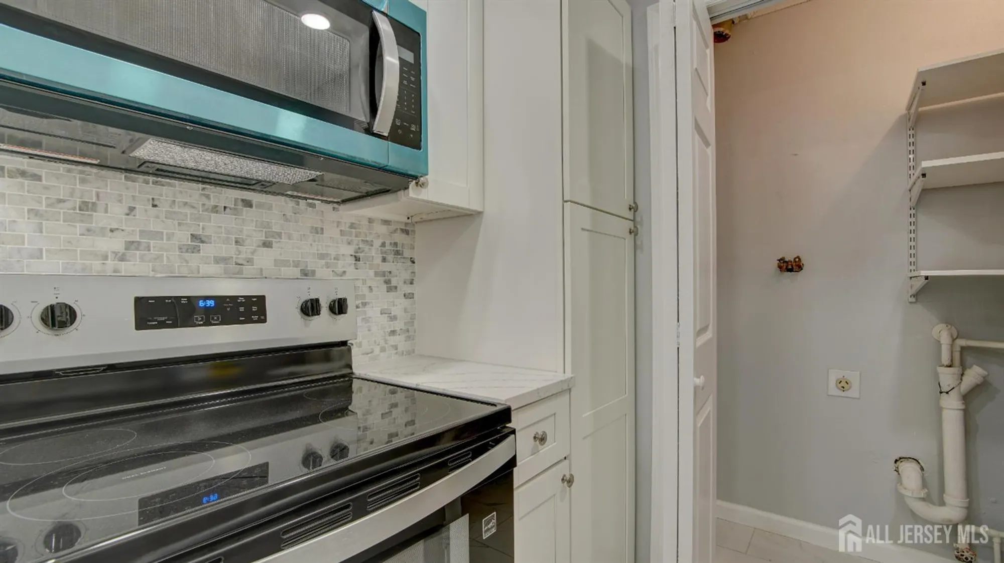 Property Slideshow image 39 of 46 | 146b old nassau rd, Monroe Township, NJ, 08831