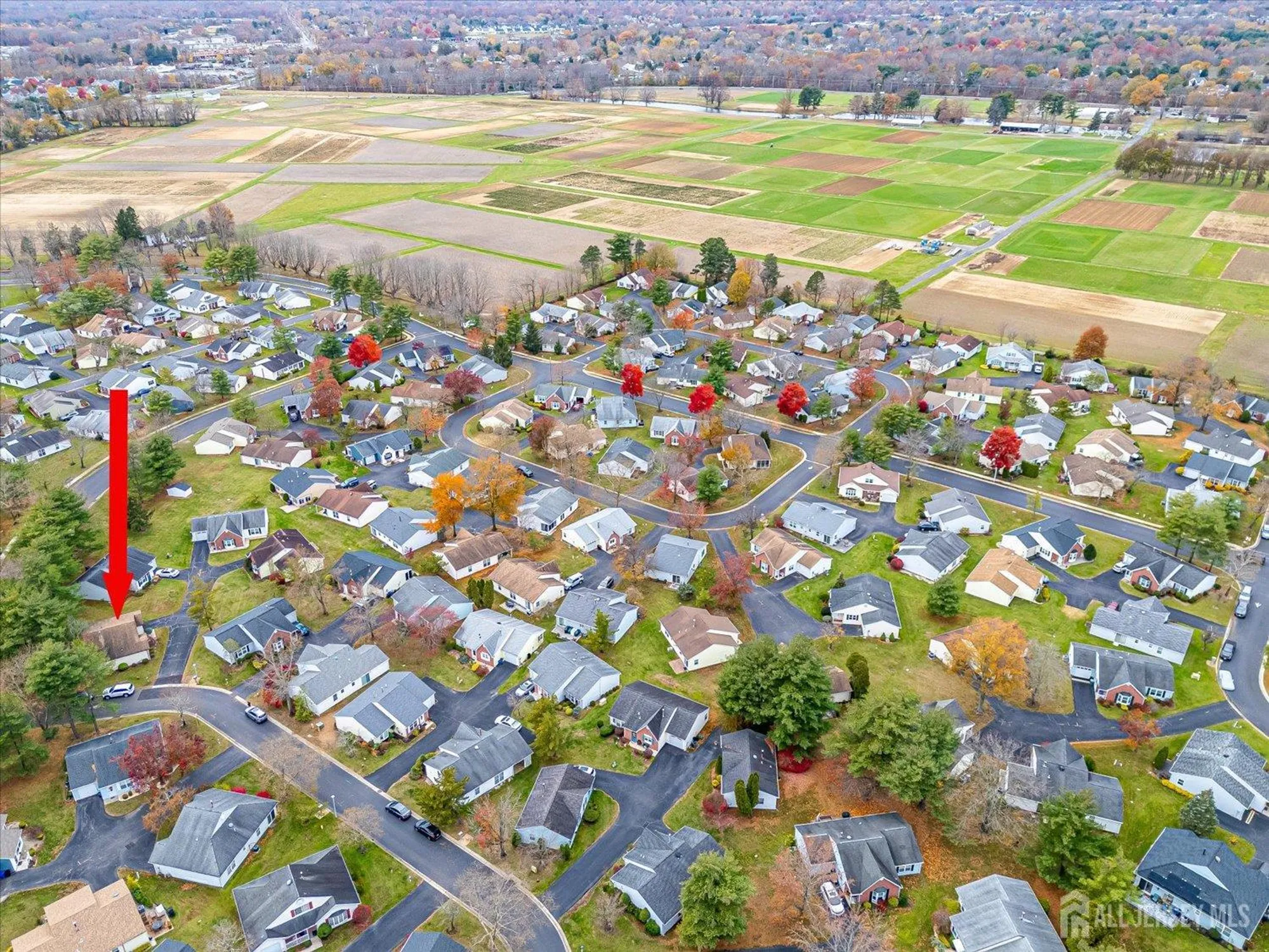 Property Slideshow image 7 of 33 | 1 linton close, Freehold, NJ, 07728