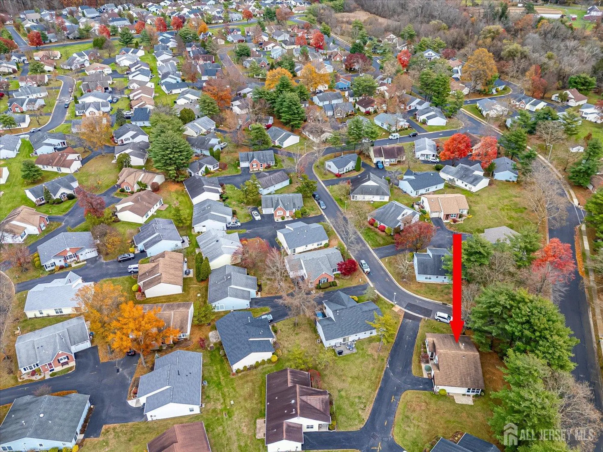 Property Slideshow image 27 of 33 | 1 linton close, Freehold, NJ, 07728