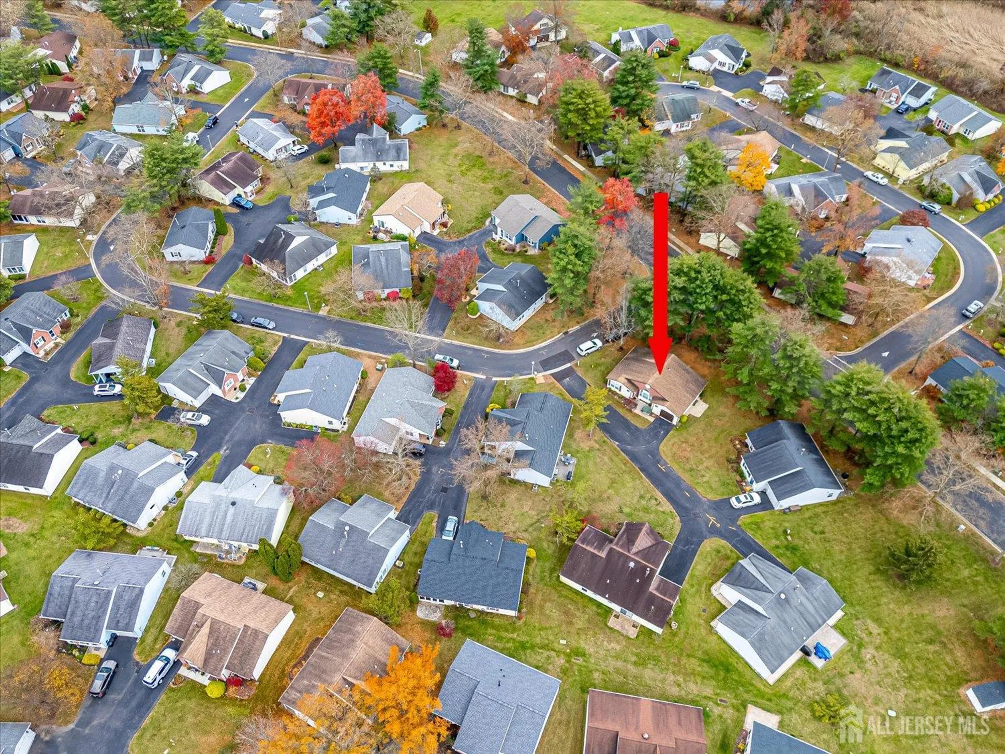 Property Slideshow image 28 of 33 | 1 linton close, Freehold, NJ, 07728