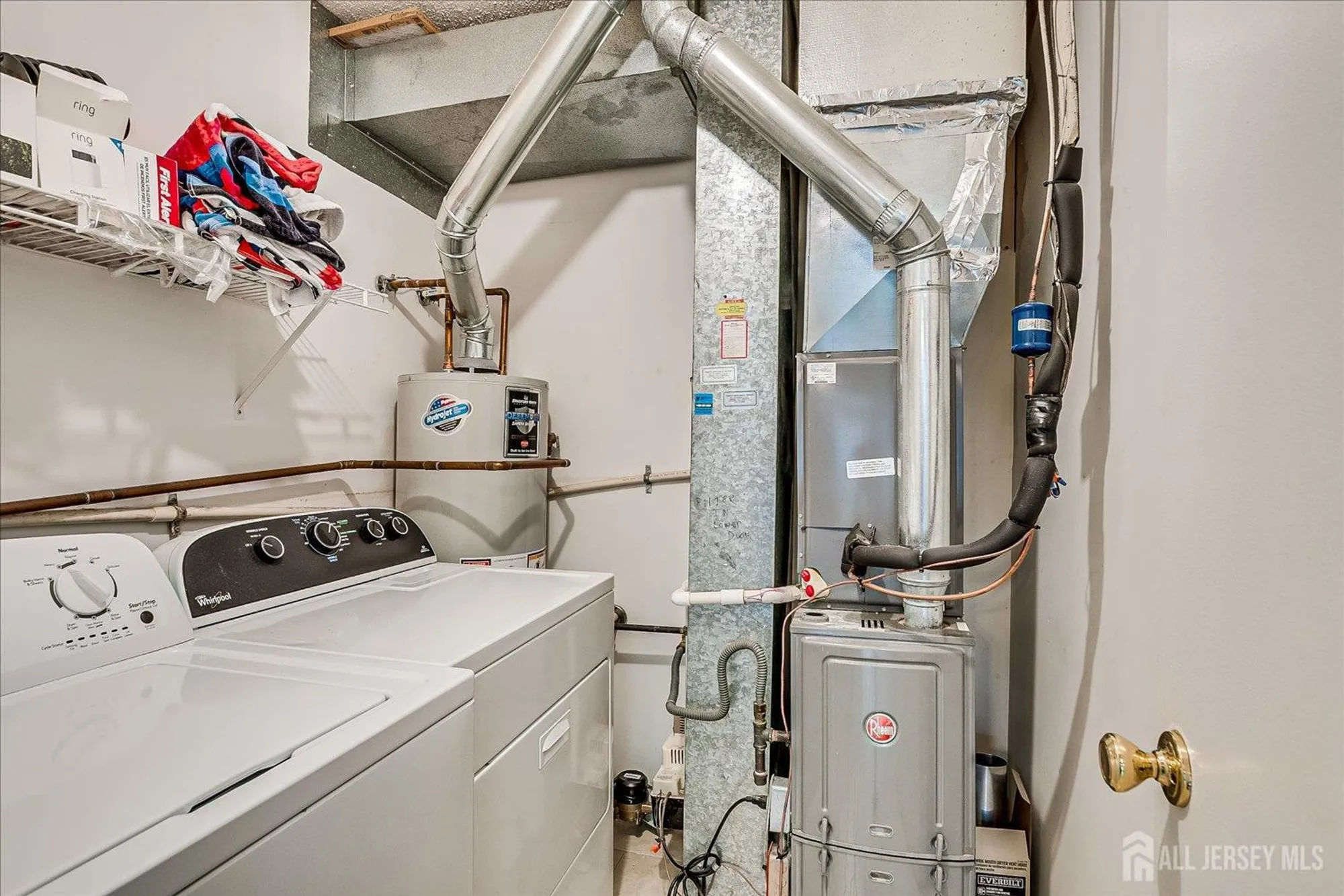 Property Slideshow image 20 of 33 | 1 linton close, Freehold, NJ, 07728