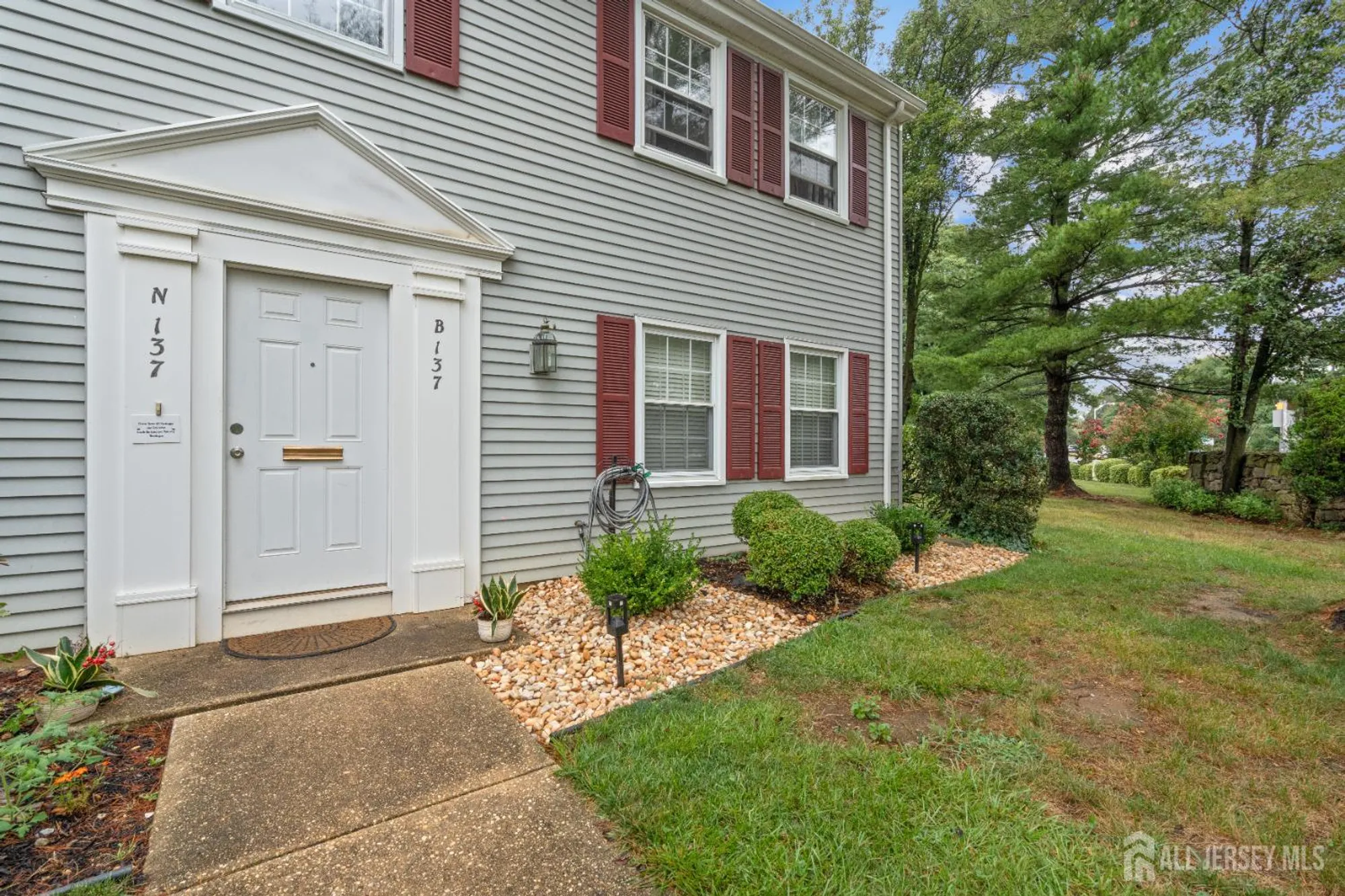 Property Slideshow image 2 of 19 | 137 n plymouth ln, Monroe, NJ, 08831