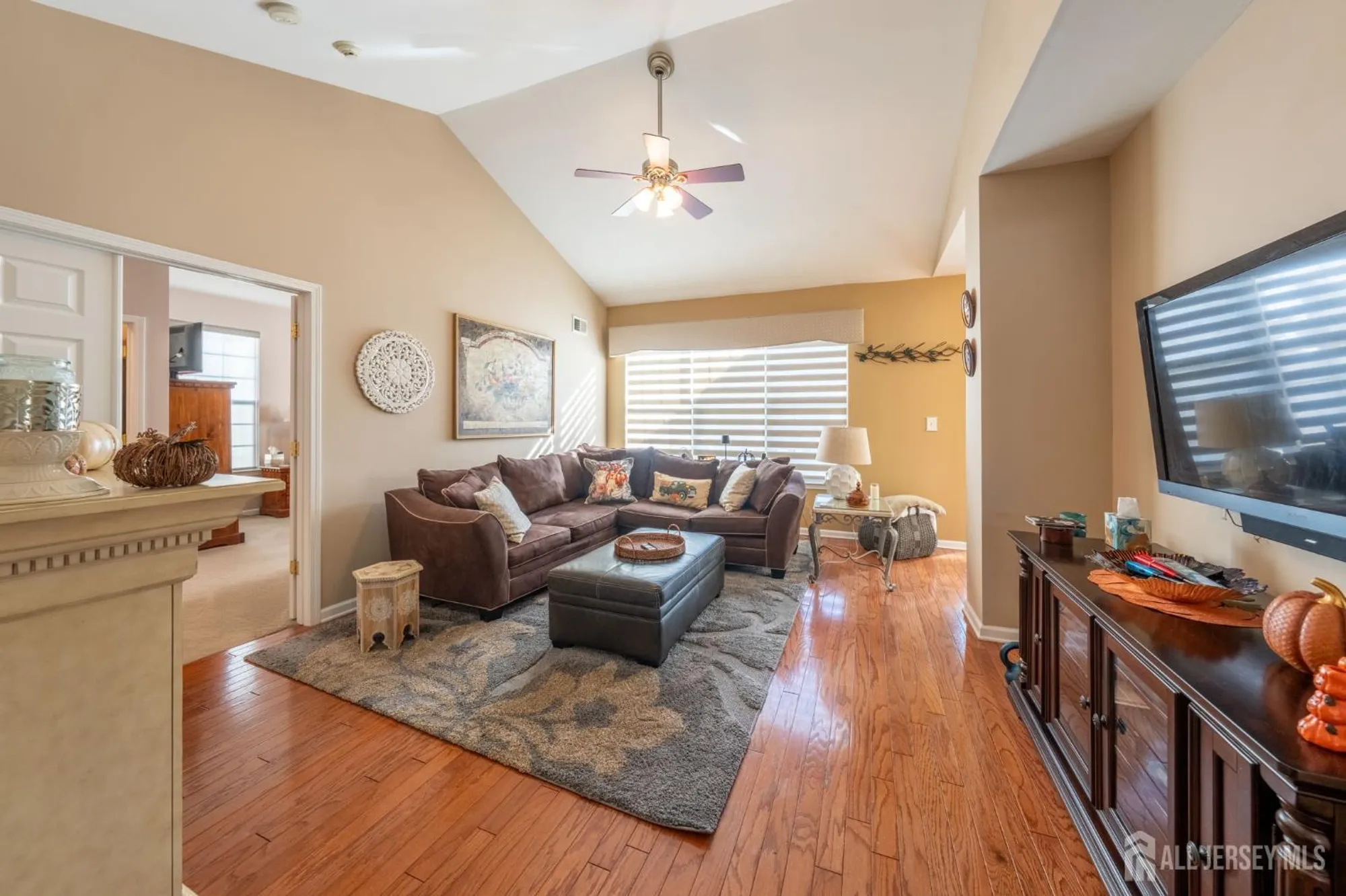 Property Slideshow image 18 of 27 | 416 melrose way, Monroe, NJ, 08831