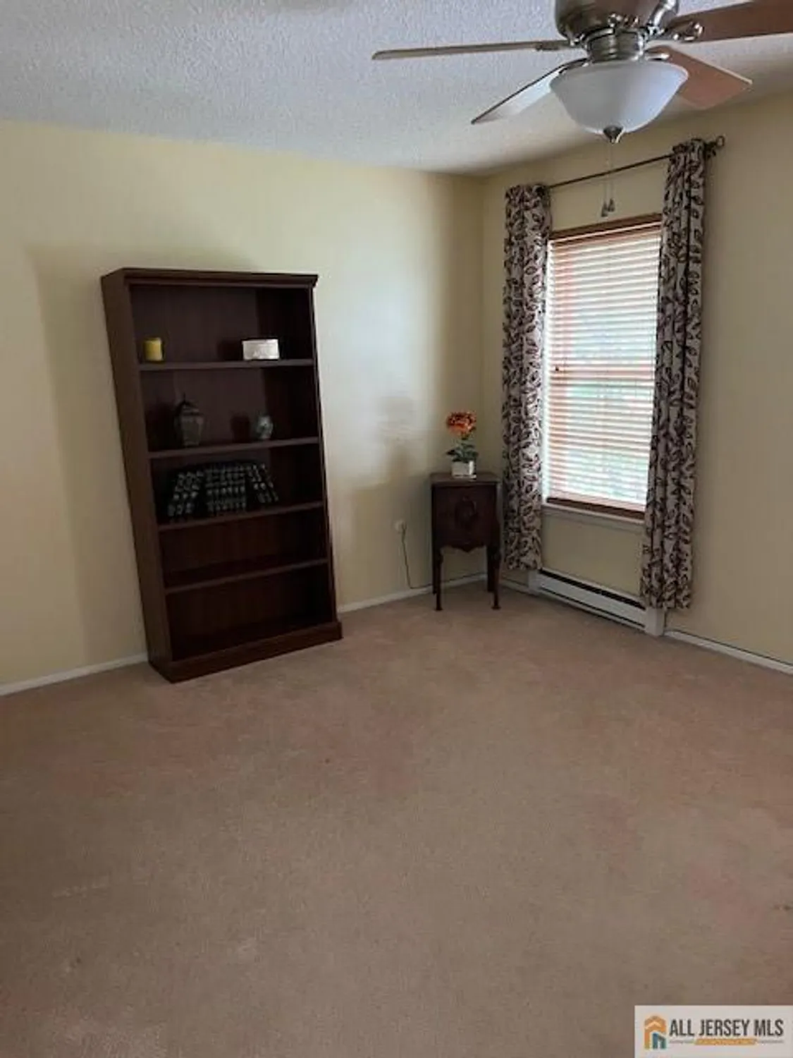 Property Slideshow image 37 of 45 | 414 andover dr 414b, Monroe, NJ, 08831