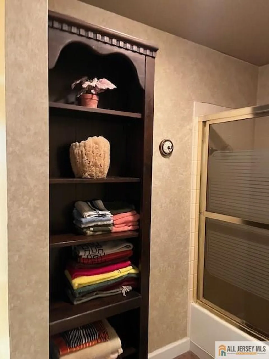 Property Slideshow image 34 of 45 | 414 andover dr 414b, Monroe, NJ, 08831