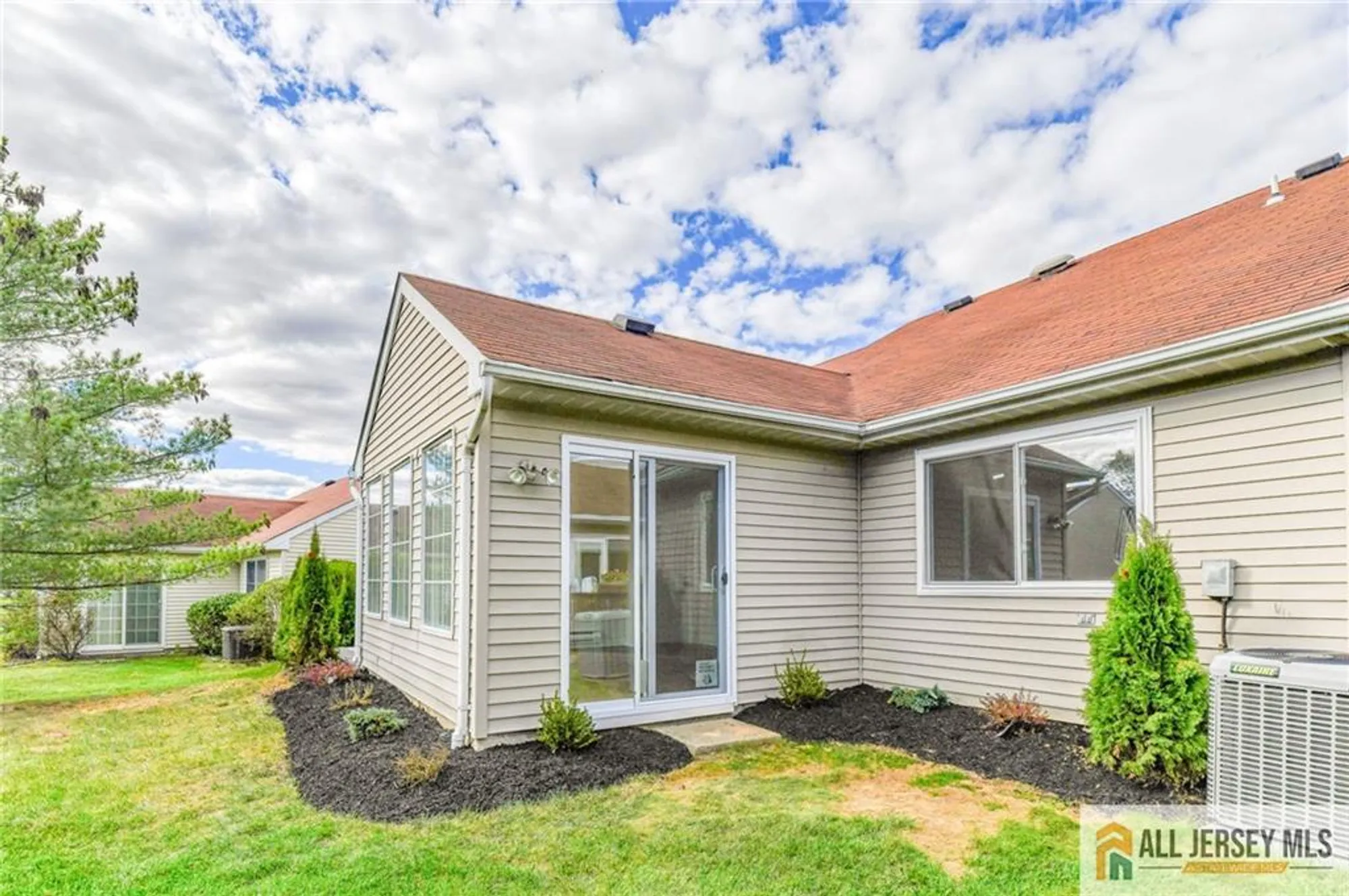 Property Slideshow image 43 of 49 | 639 madison dr 639c, Monroe, NJ, 08831