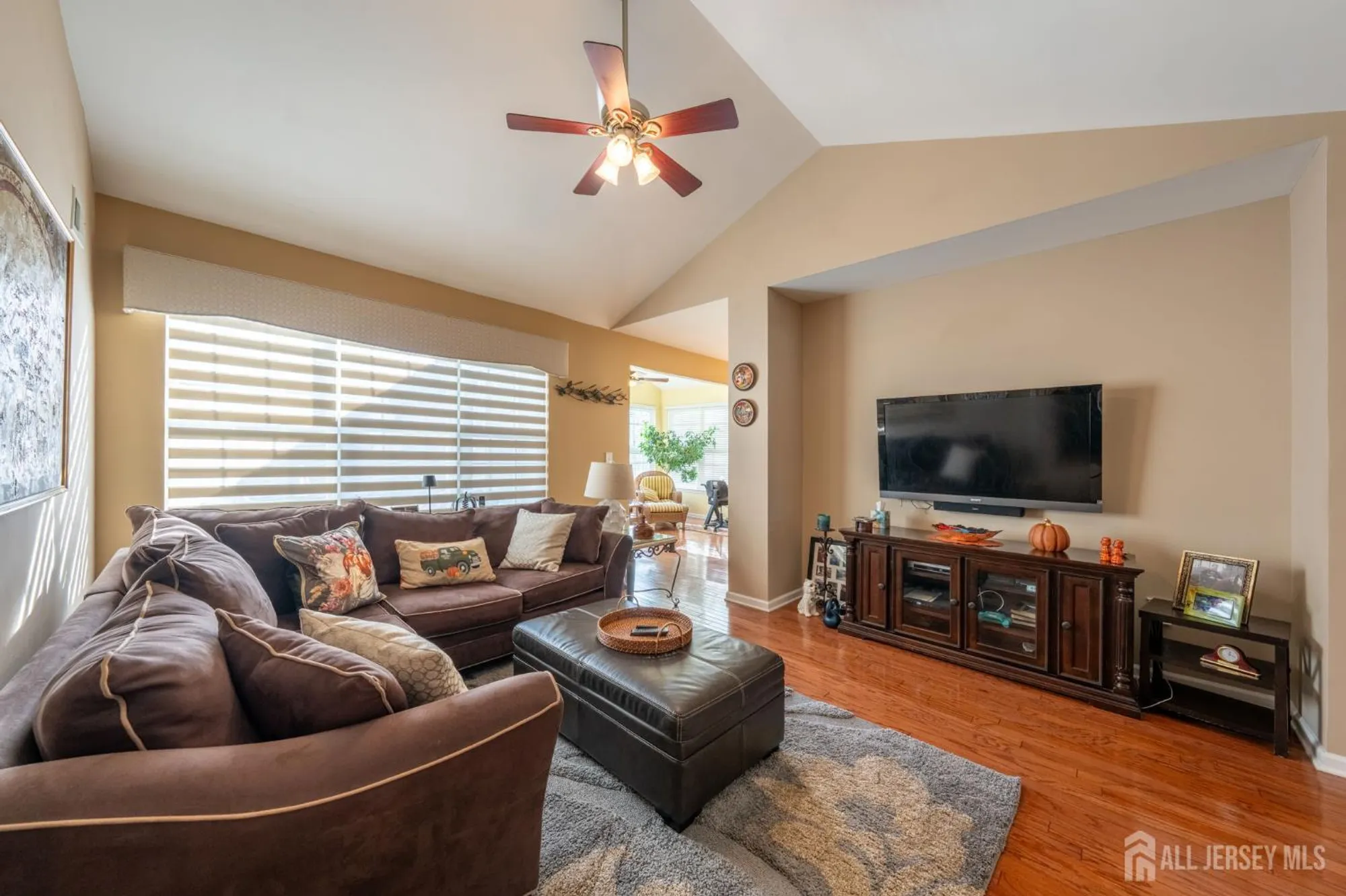 Property Slideshow image 17 of 27 | 416 melrose way, Monroe, NJ, 08831