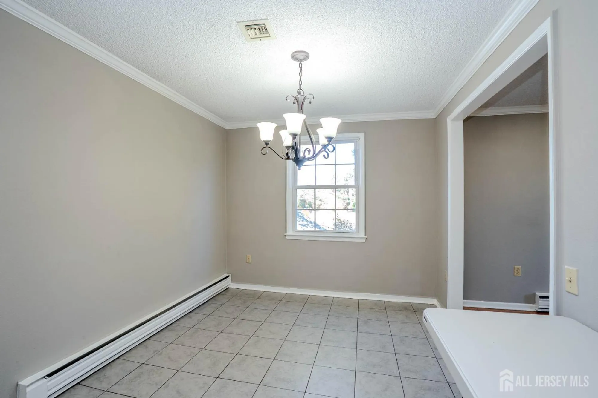 Property Slideshow image 8 of 19 | 137 n plymouth ln, Monroe, NJ, 08831