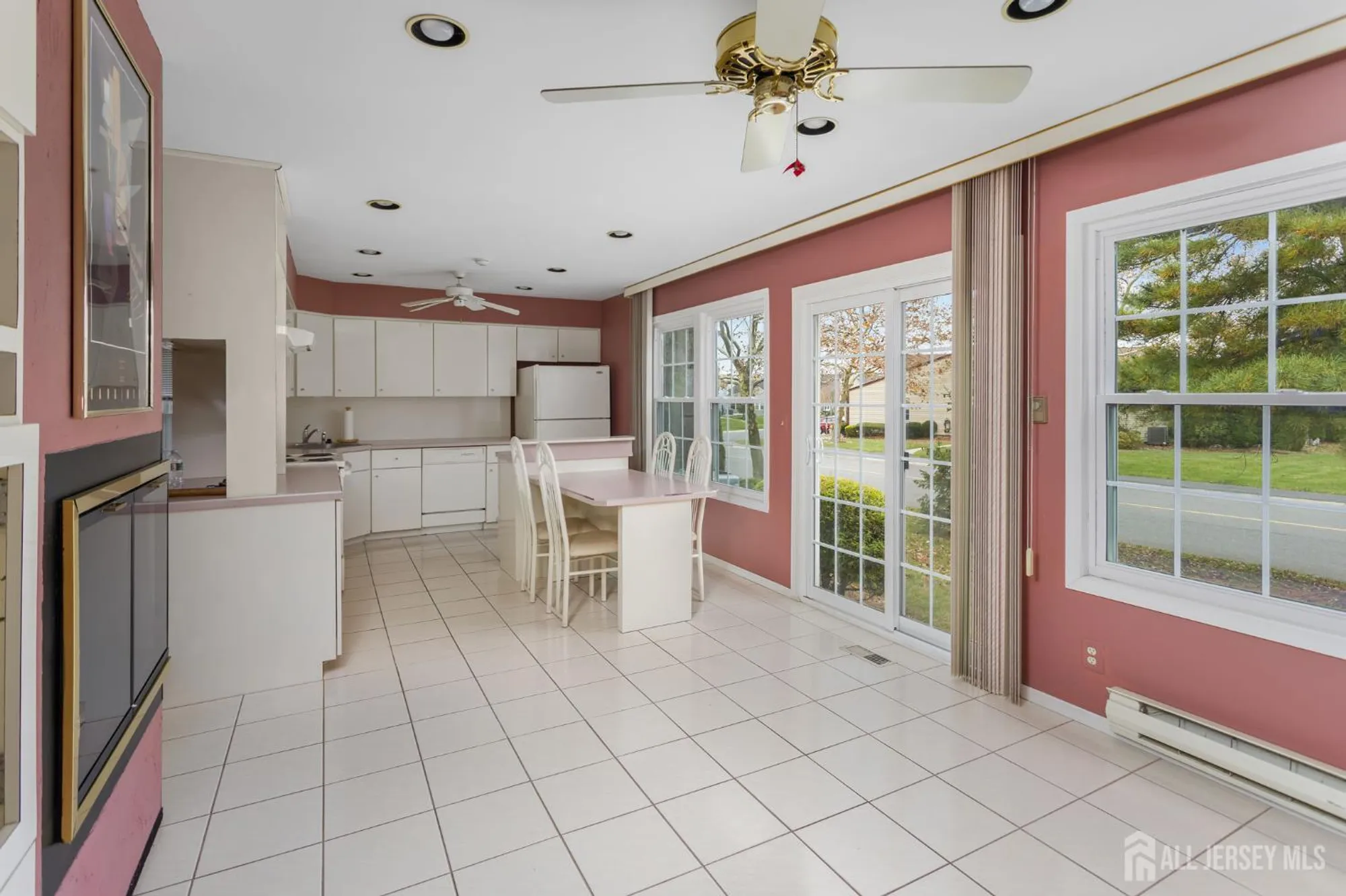 Property Slideshow image 10 of 37 | 167 concordia cir, Monroe, NJ, 08831