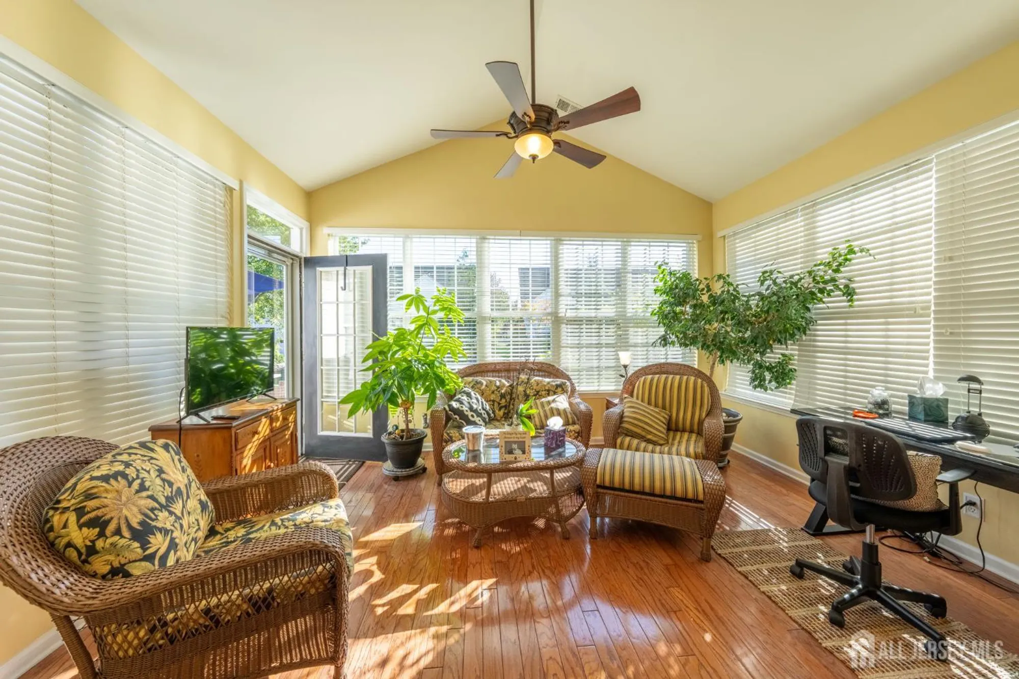 Property Slideshow image 14 of 27 | 416 melrose way, Monroe, NJ, 08831