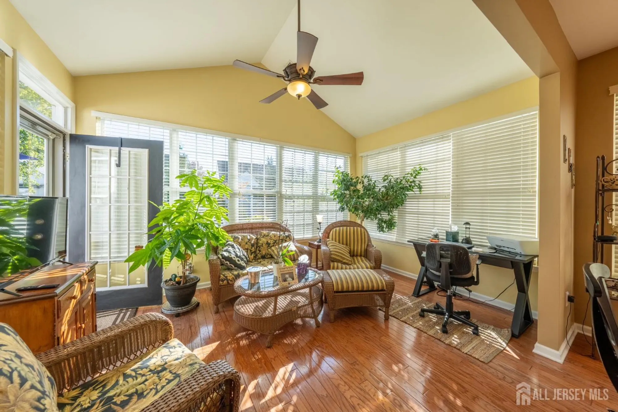 Property Slideshow image 15 of 27 | 416 melrose way, Monroe, NJ, 08831