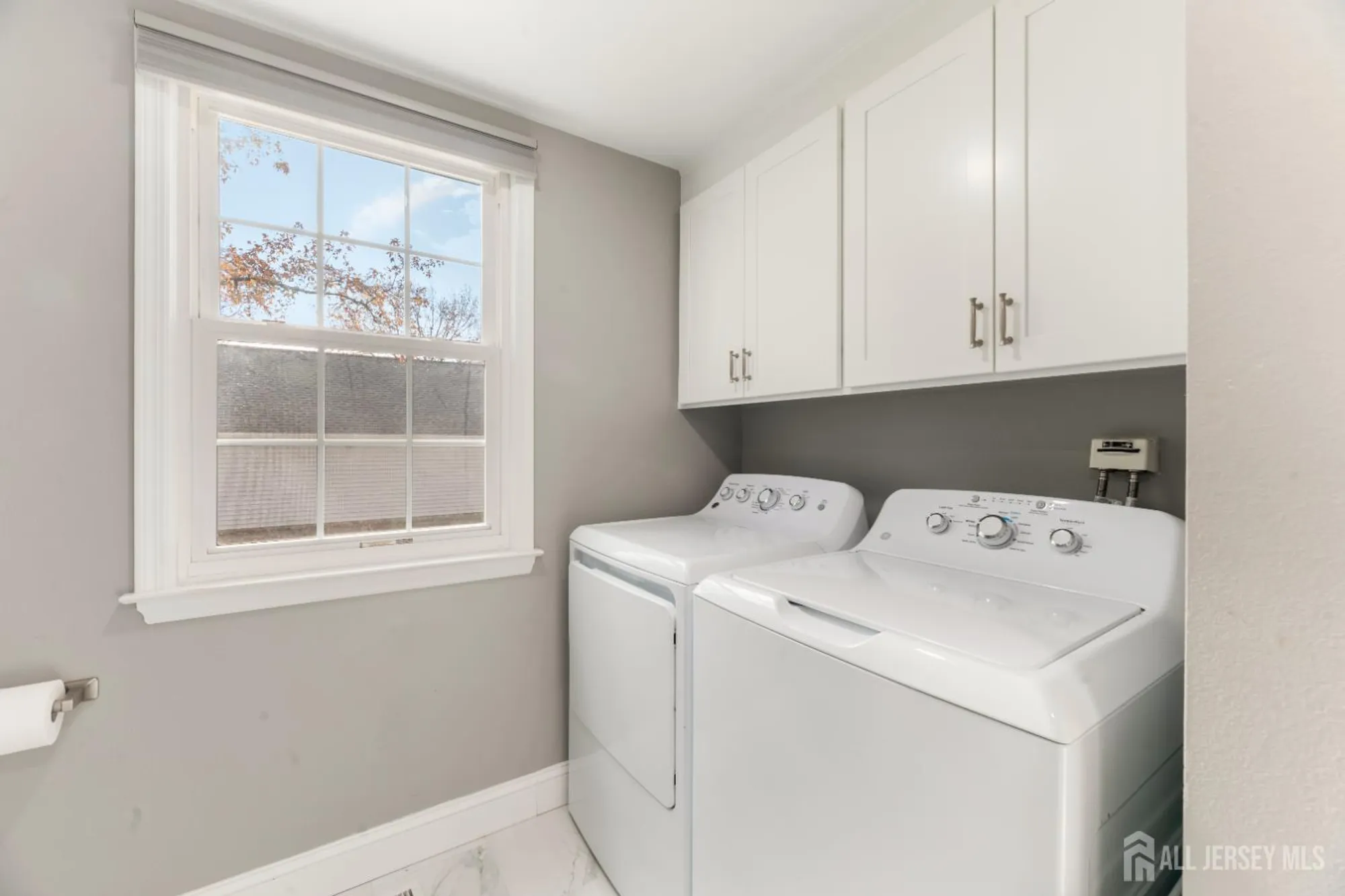 Property Slideshow image 18 of 20 | 94 gloucester way b, Monroe, NJ, 08831