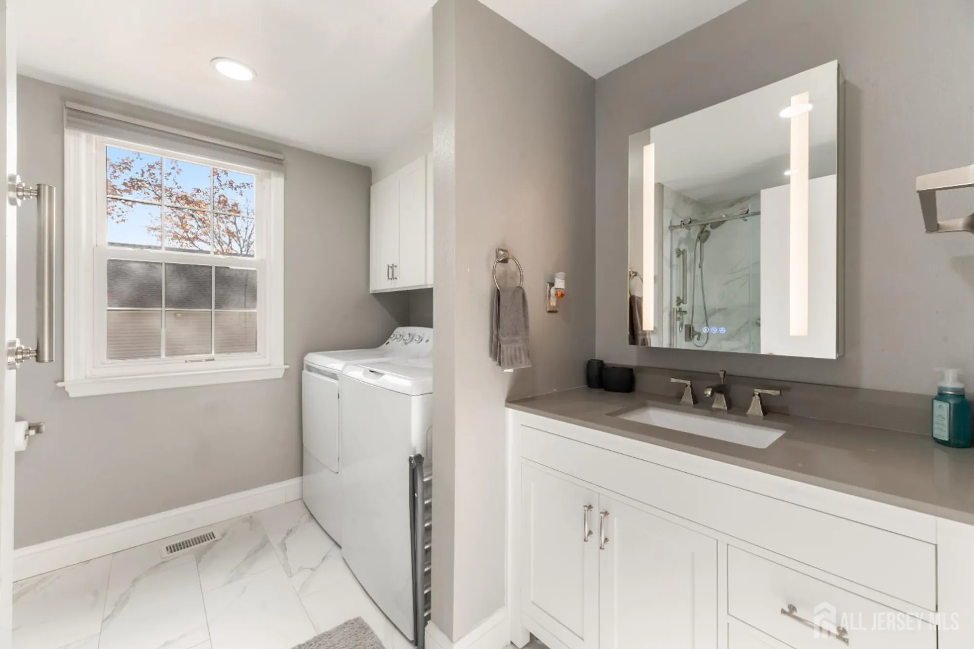 Property Slideshow image 15 of 20 | 94 gloucester way b, Monroe, NJ, 08831