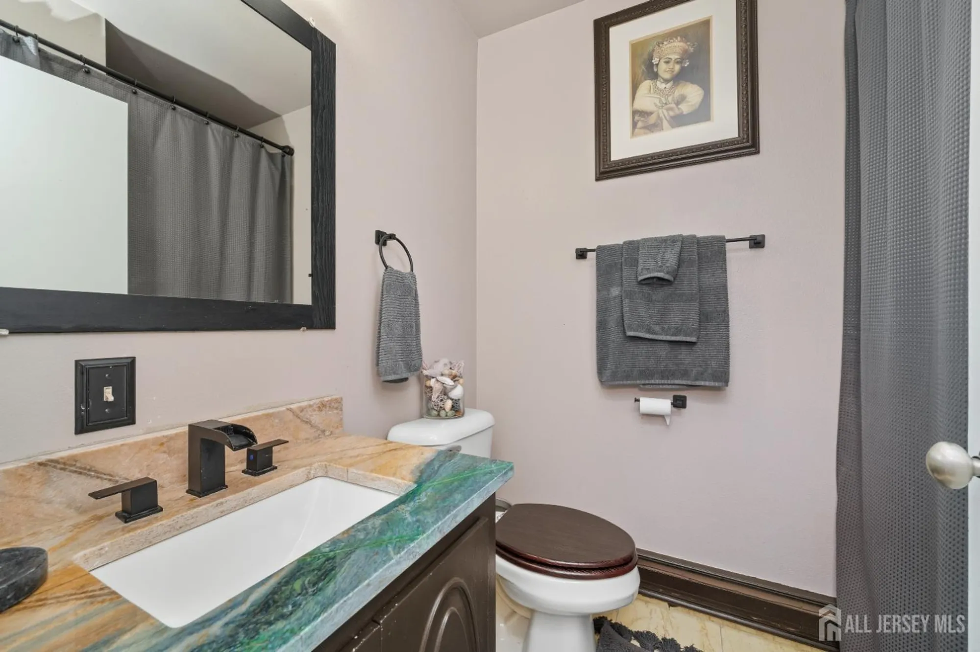 Property Slideshow image 27 of 34 | 277 crosse dr apt 2c, Monroe, NJ, 08831