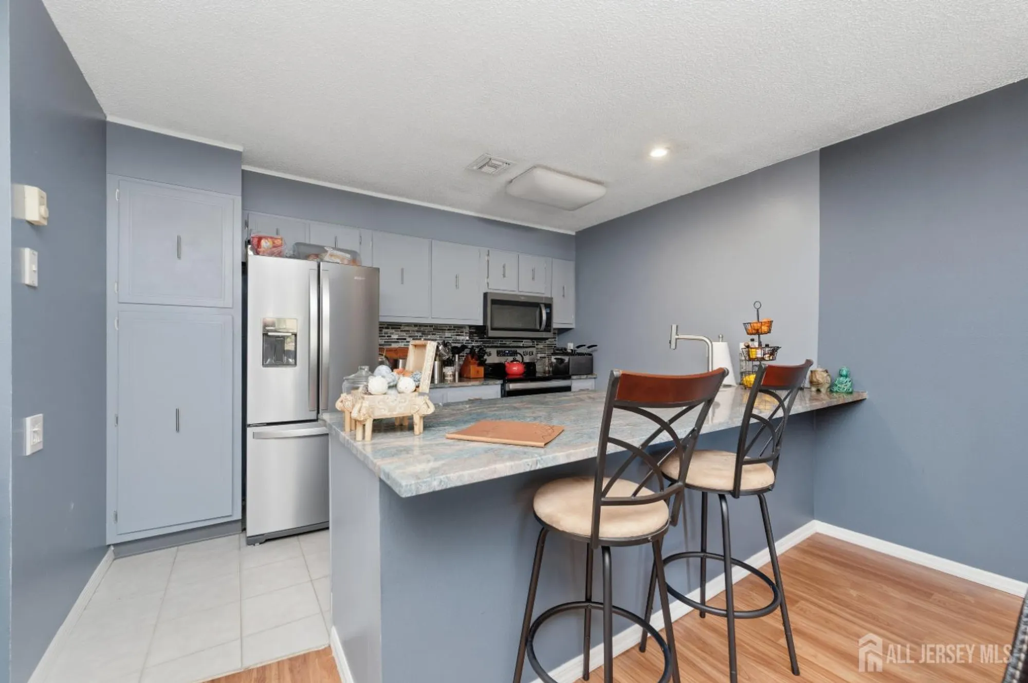 Property Slideshow image 15 of 34 | 277 crosse dr apt 2c, Monroe, NJ, 08831